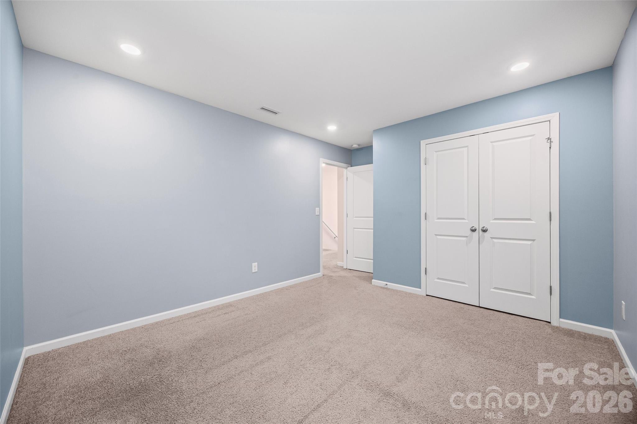 Upper Riverpointe - Residential