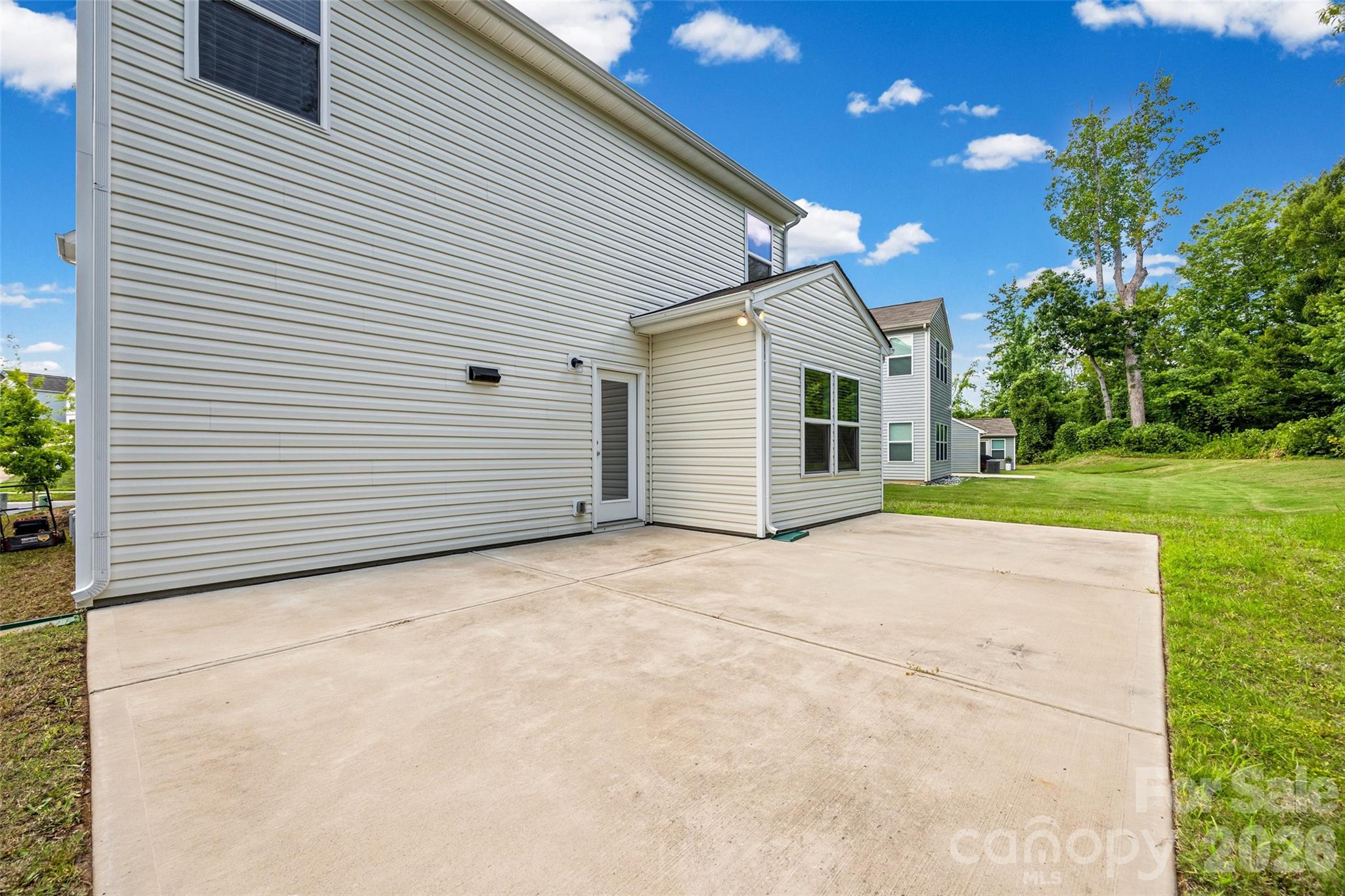 Upper Riverpointe - Residential