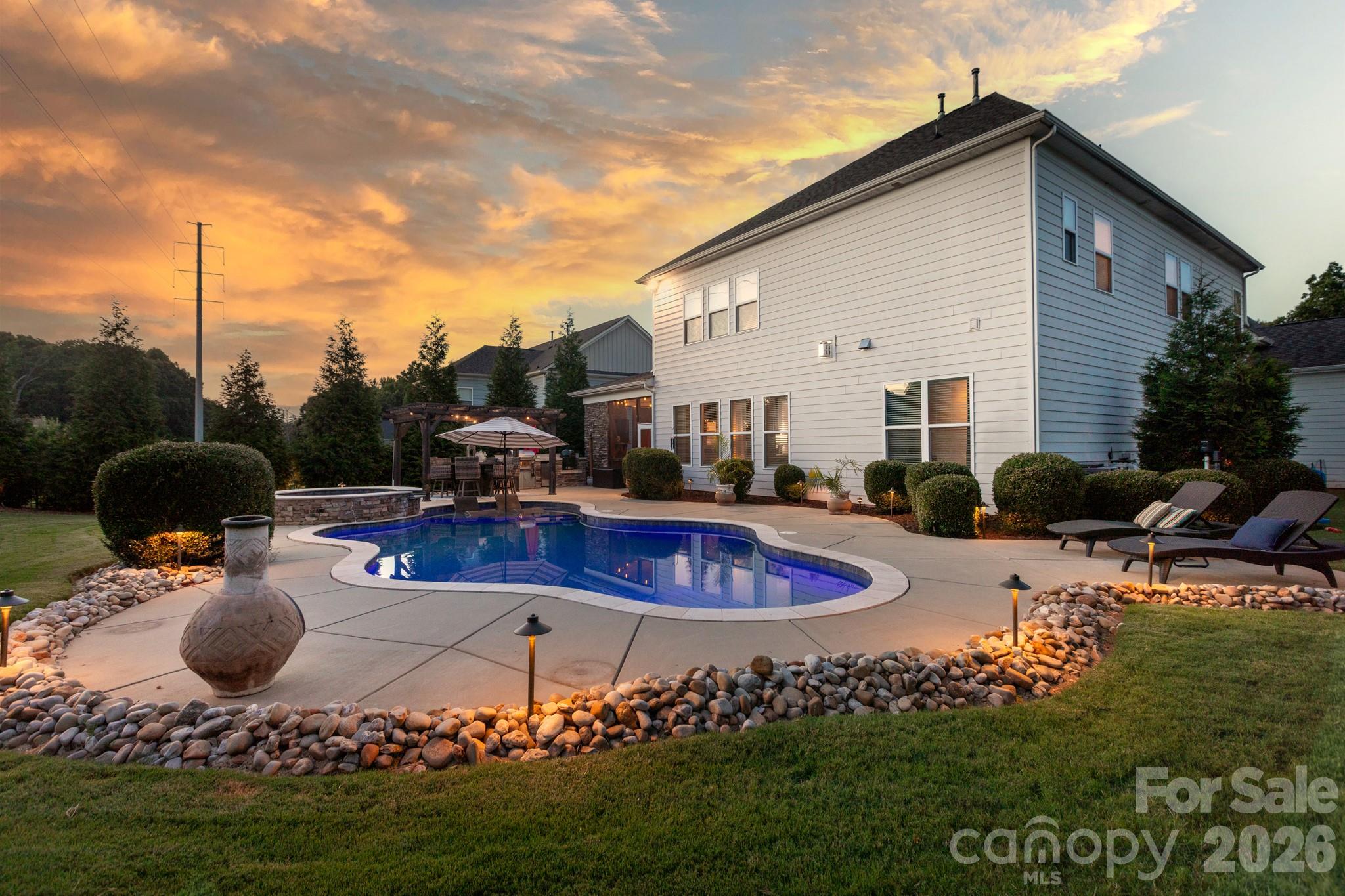 The Retreat at Rayfield - Residential