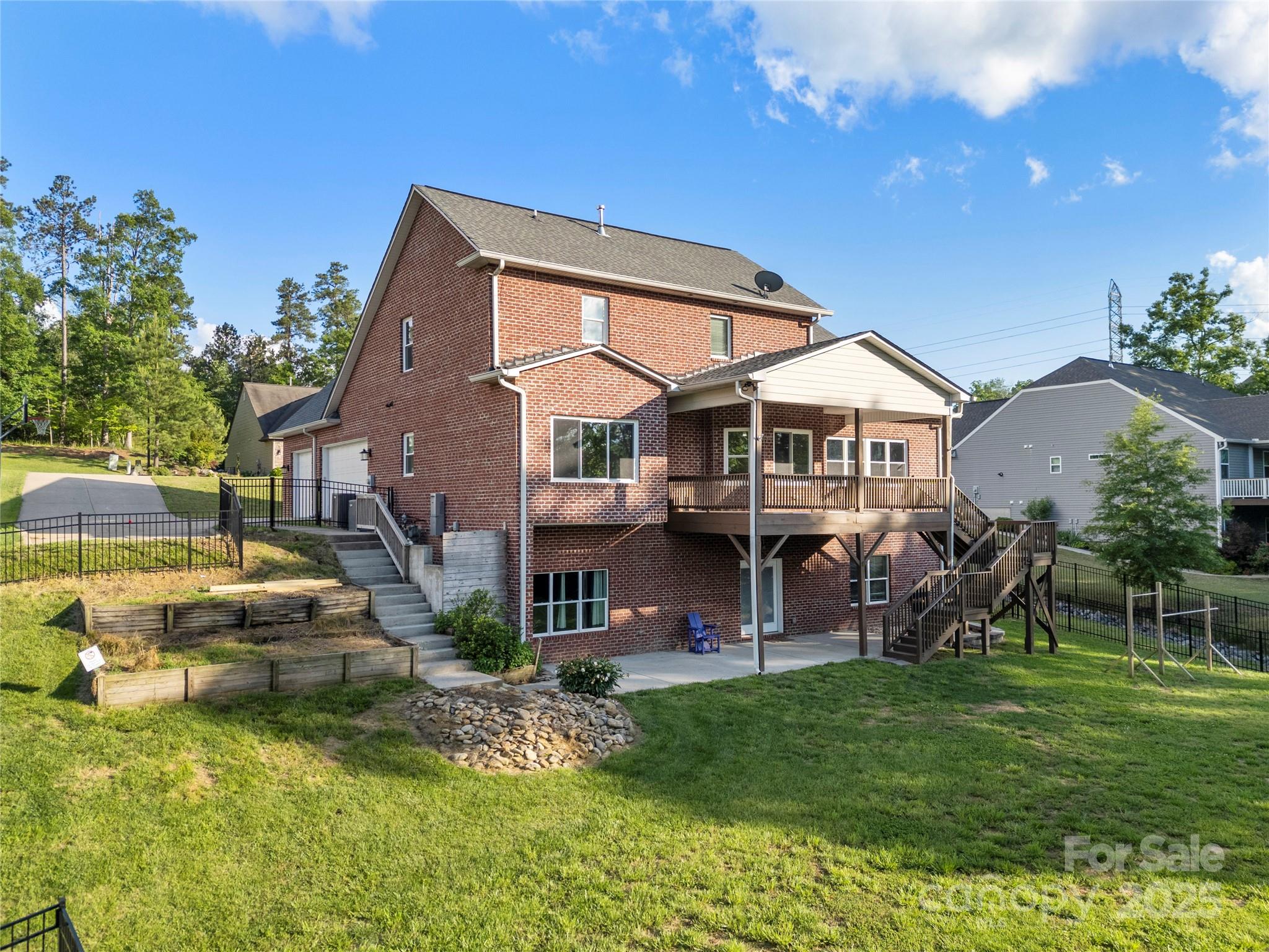 Somerset At Autumn Cove - Residential