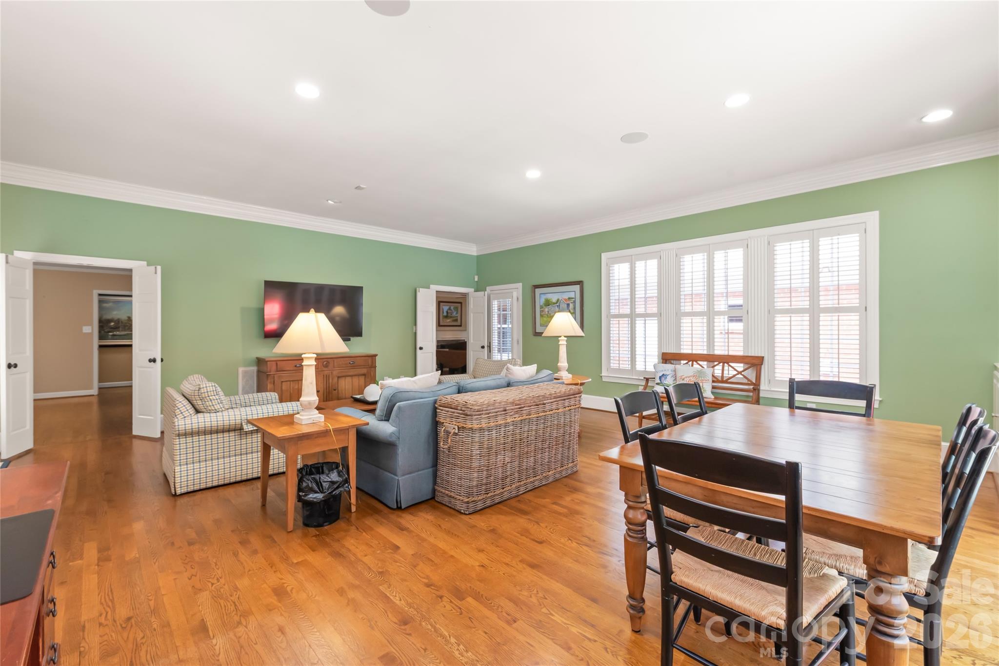 Fairway Drive - Residential