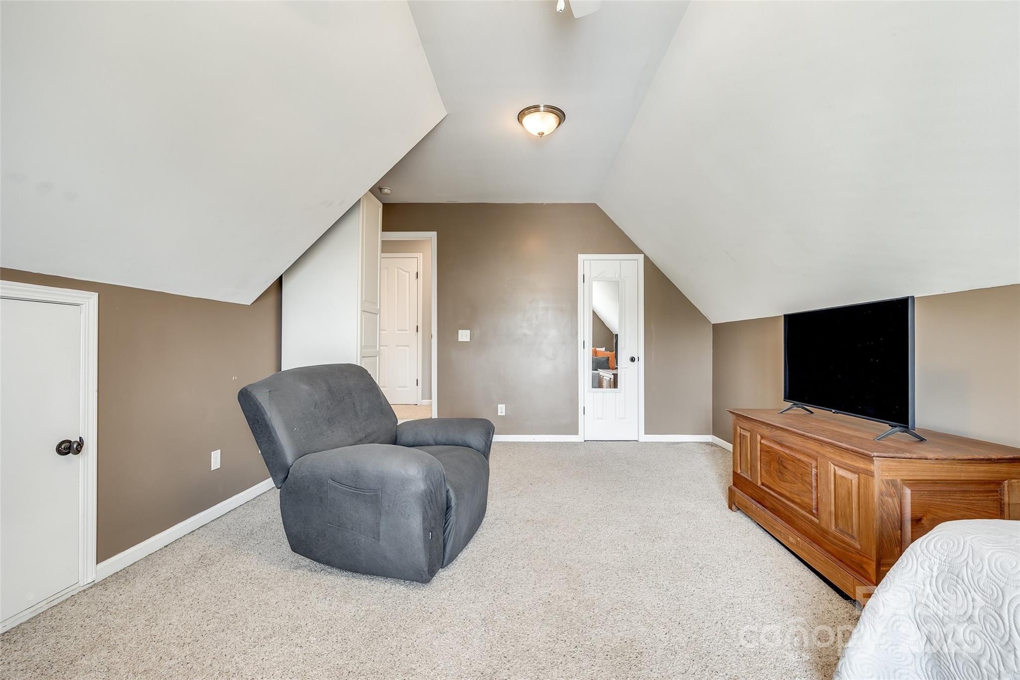 Seven Oaks - Residential