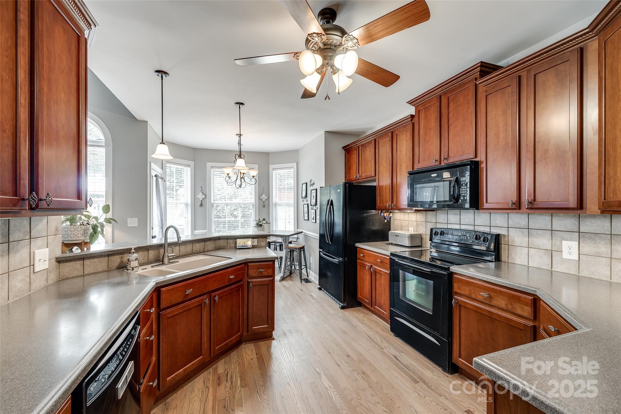Seven Oaks - Residential