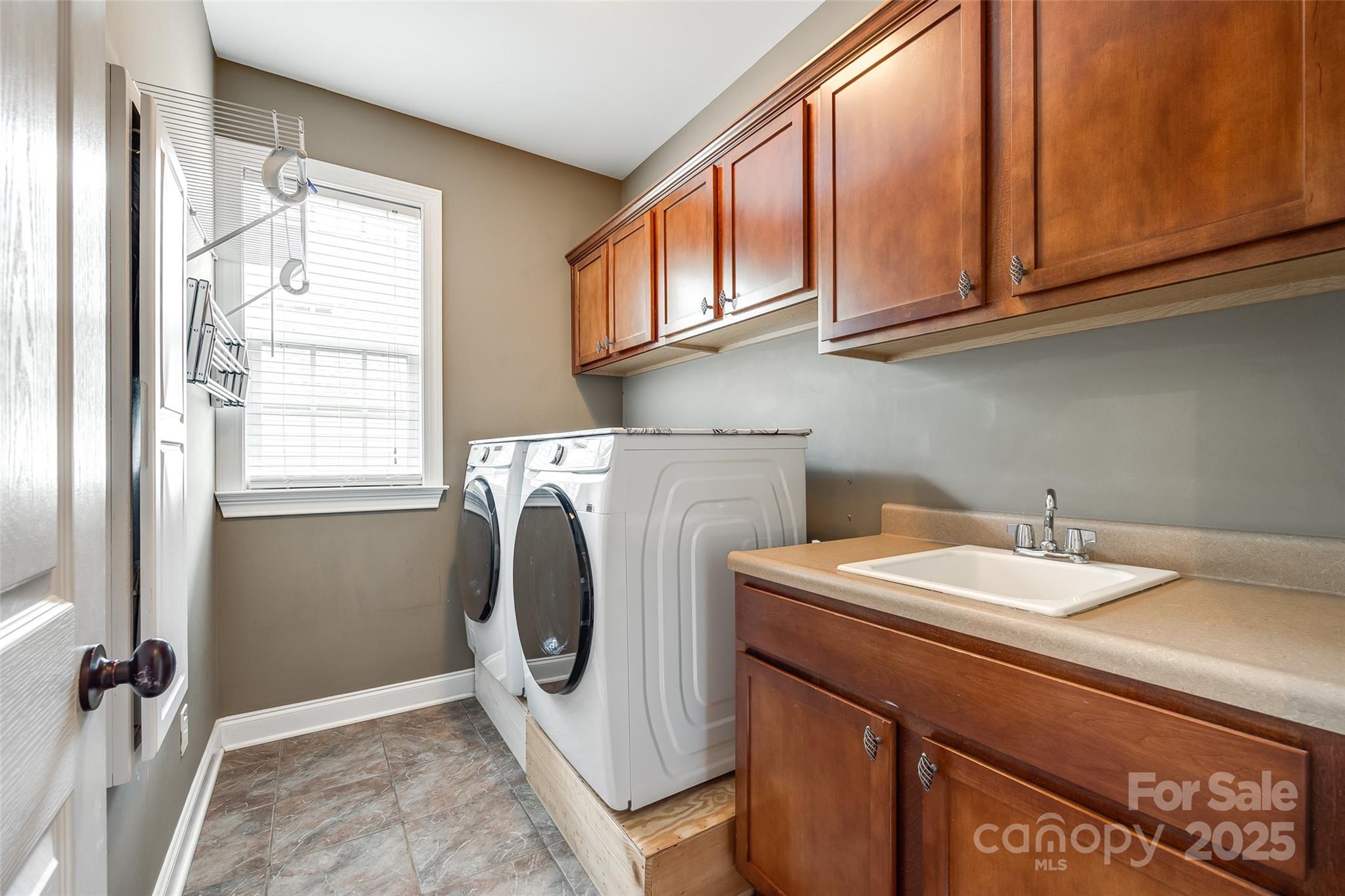 Seven Oaks - Residential