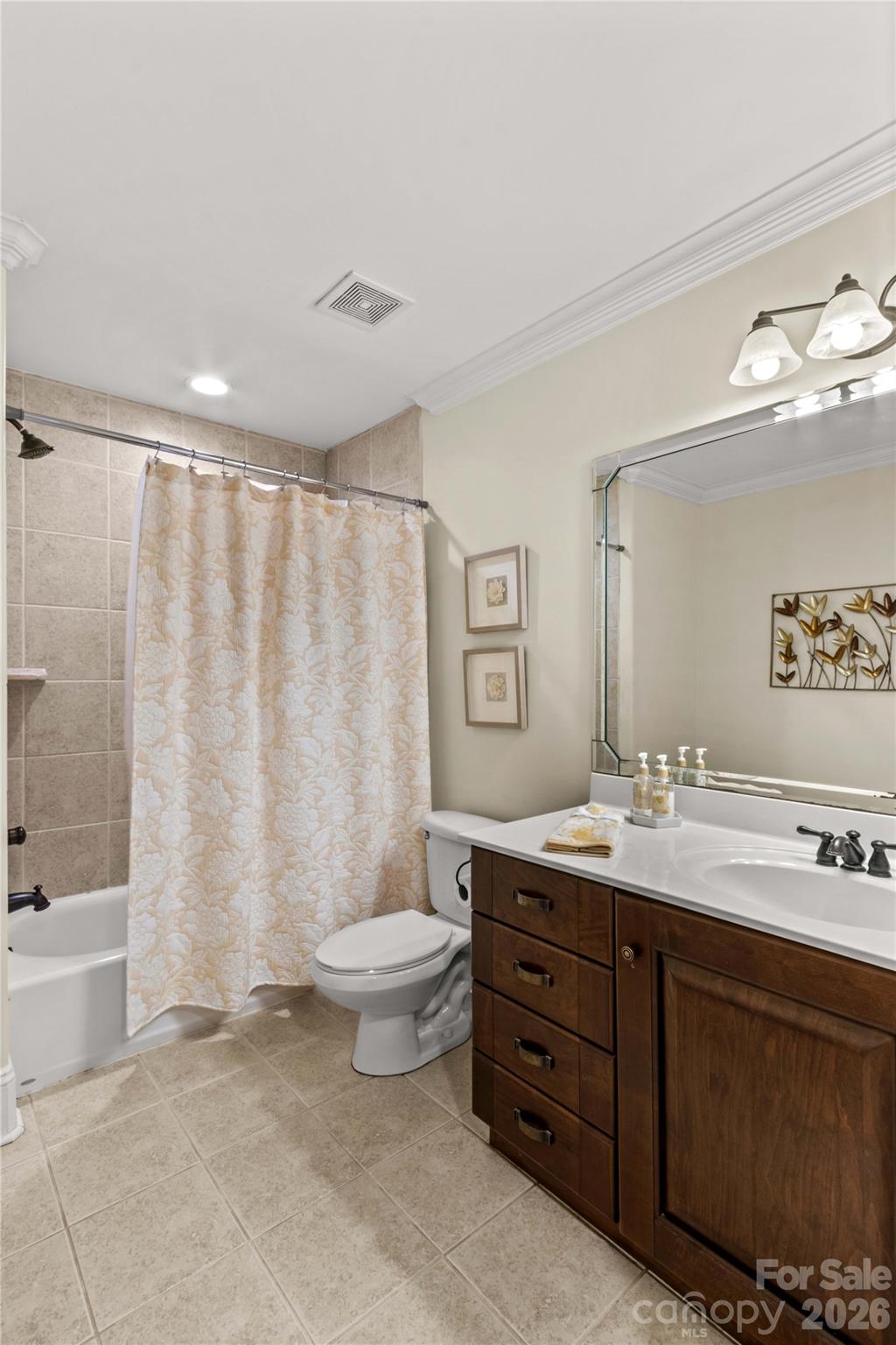 Paramount Shores - Residential