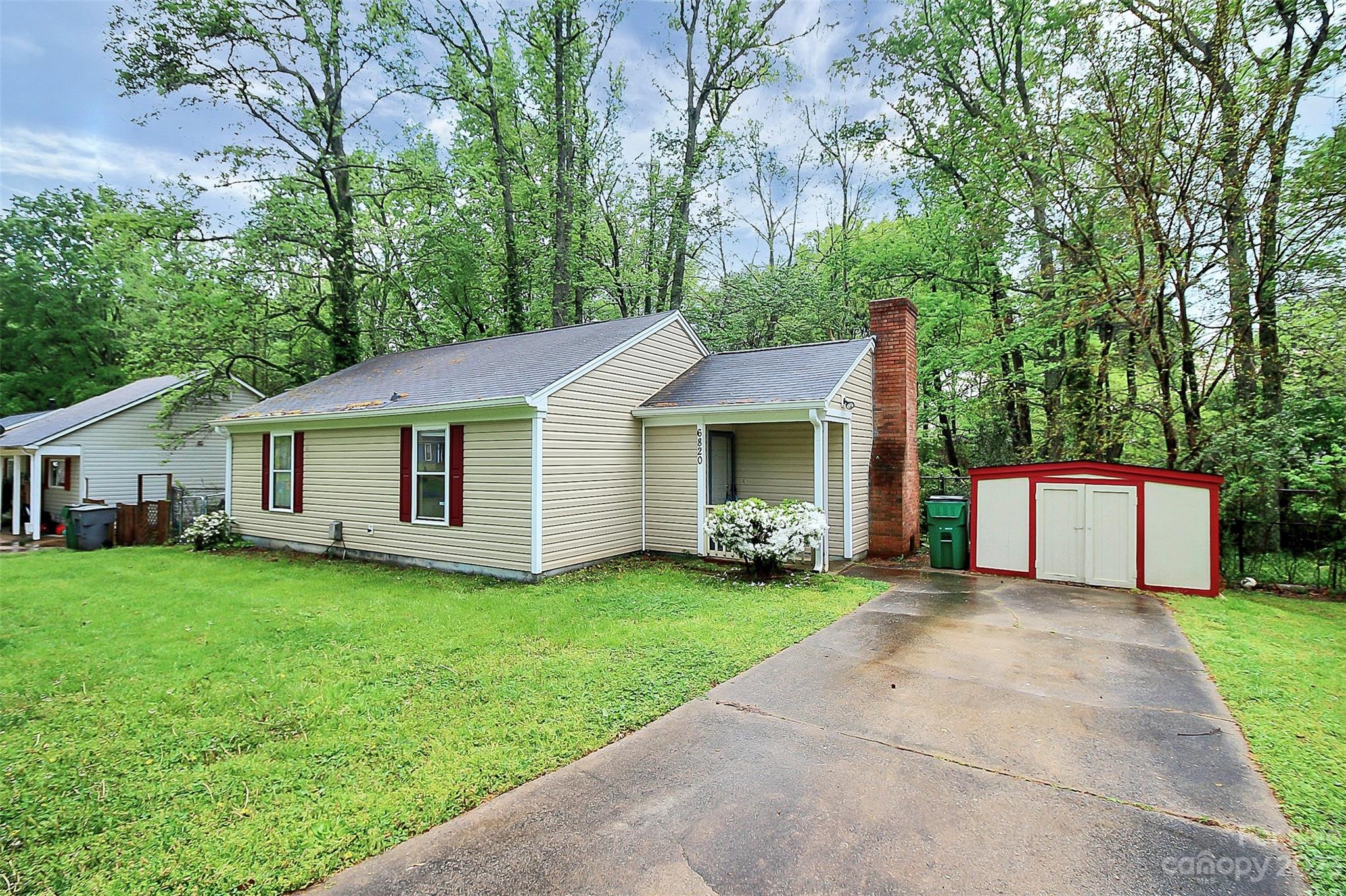 INCENTIVES: $1K Realtor bonus & $4K seller concessions with an acceptable offer approved by seller for offers submitted by 05/07/2023. Carpet being professionally cleaned. Uptown, I-85, and I-485 are a close commute for this ranch. Calling Investors or starter home seekers -This affordable ranch has vinyl siding requiring low maintenance. This affordable ranch has a brick-faced wood log fireplace in Living Room. Large laundry room. Recent updates including siding, hvac, hot water heater. This one is a must see! Home offers 2 bedrooms nice sized closets, 1 full bathroom, and wood burning fireplace. The exterior offers a flat lot and Sunroom with hot tub. Home was rented, tenants did not use the hot tub. Hurry, you don't want to miss this one.