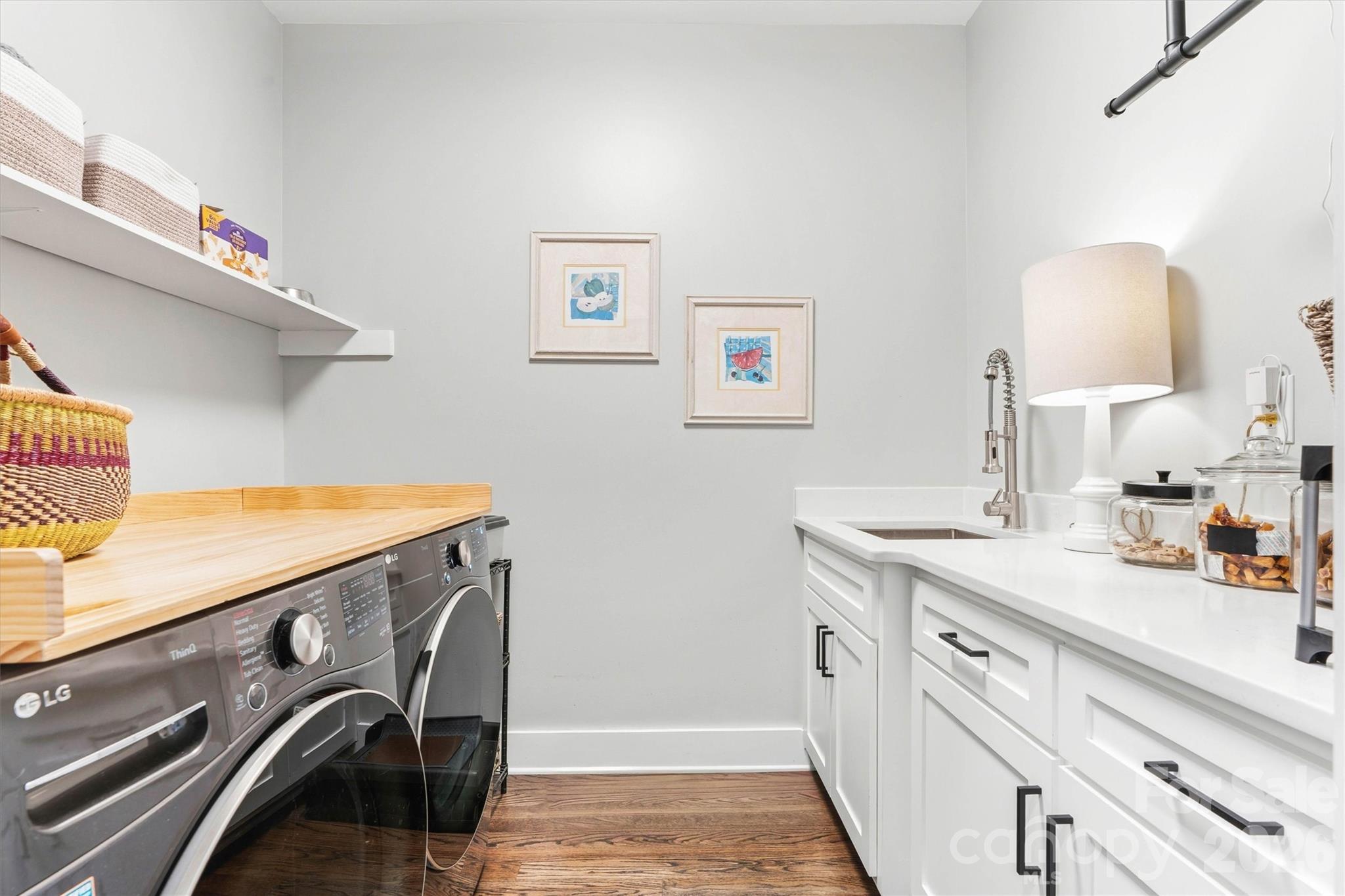 Anchors Landing - Residential