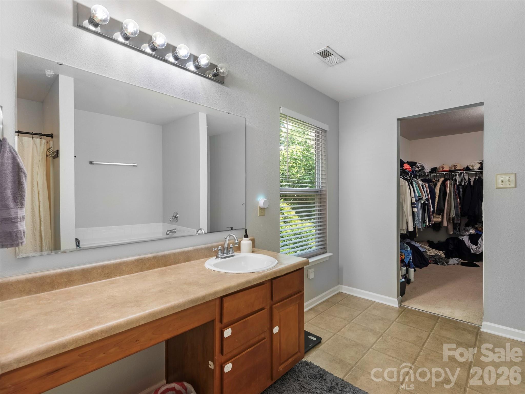 Irish Downs - Residential