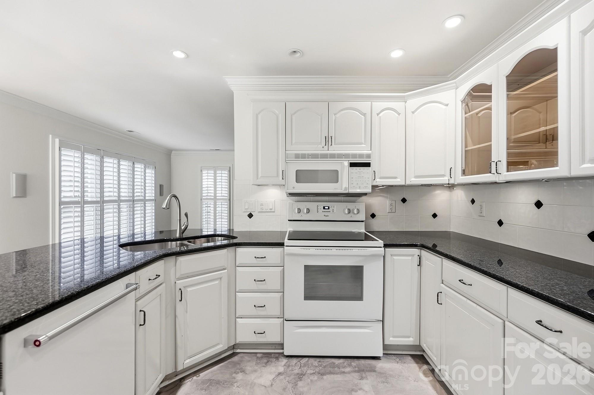 Cameron Wood - Residential