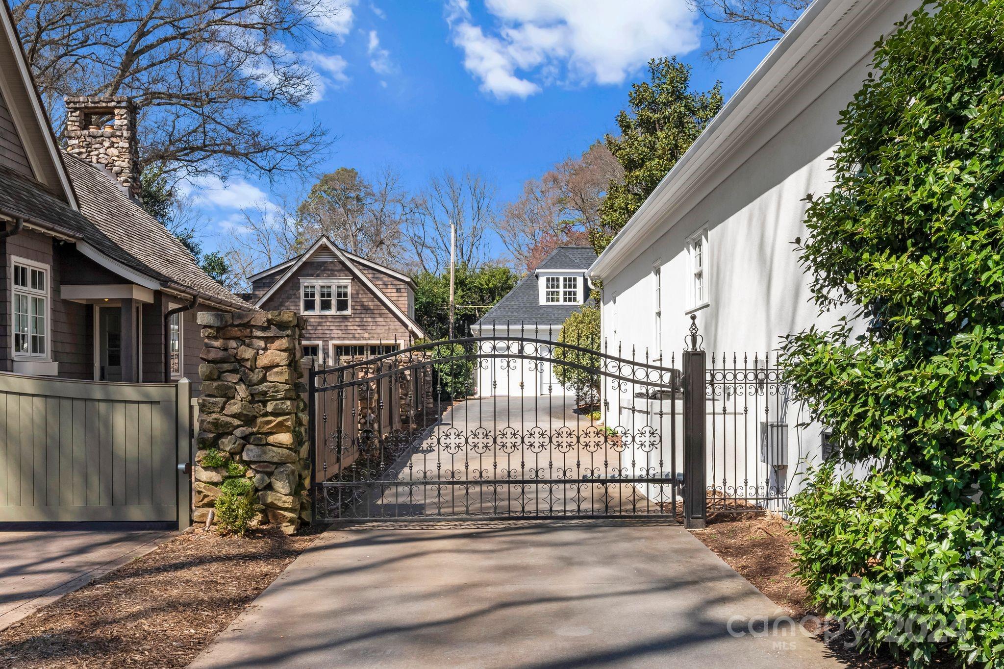 Myers Park - Residential