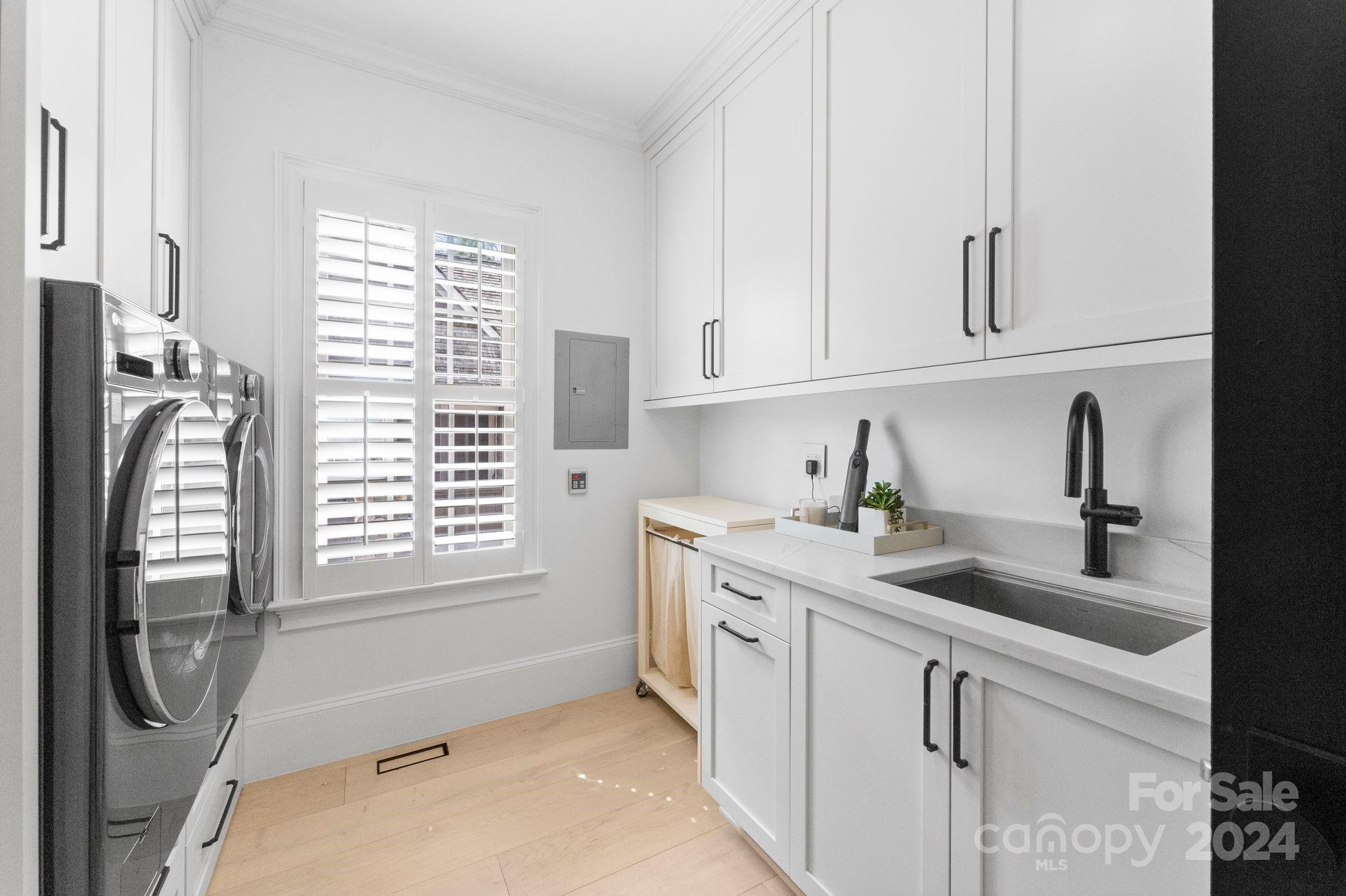 Myers Park - Residential