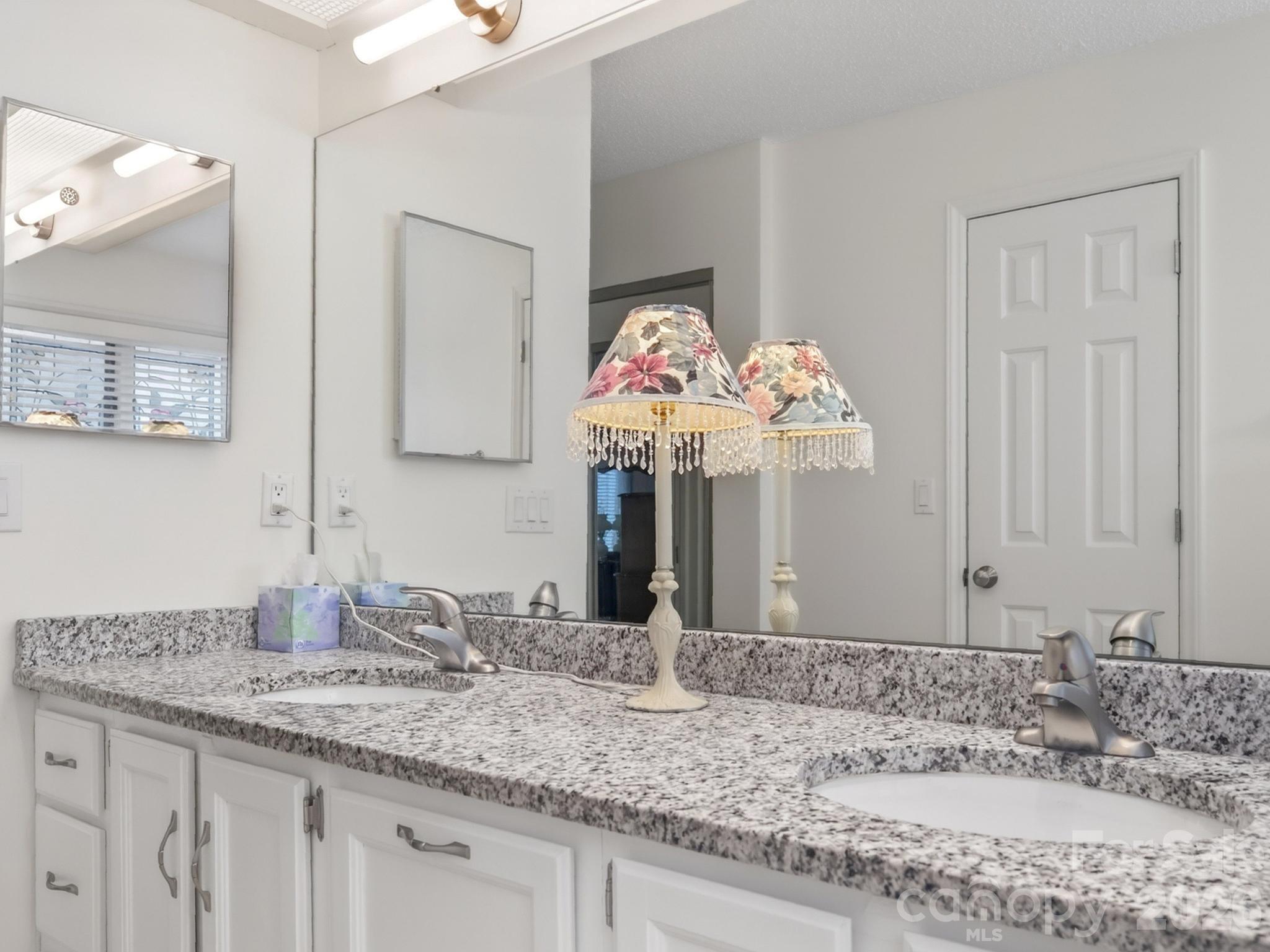Deerwood - Residential