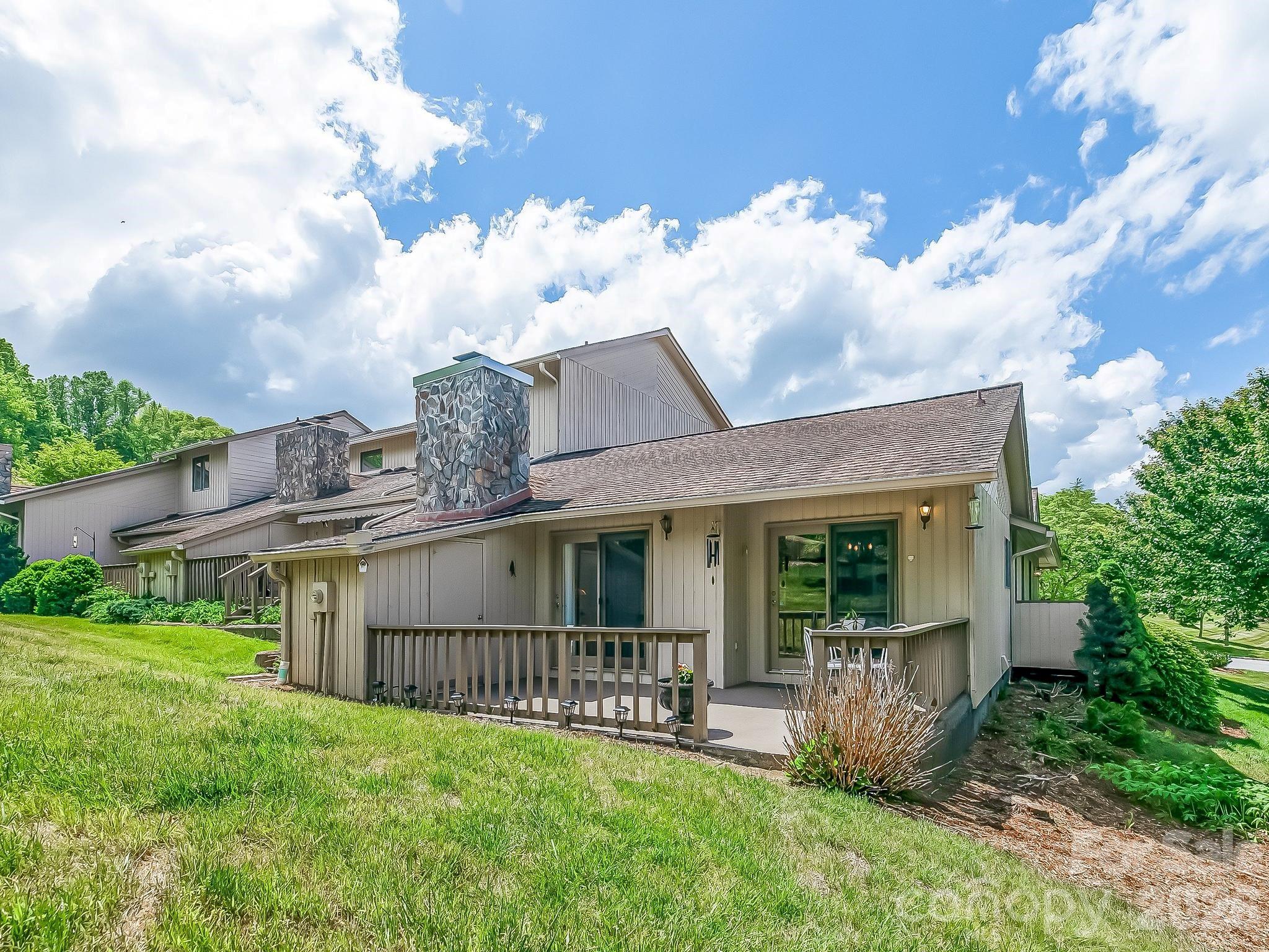 Deerwood - Residential
