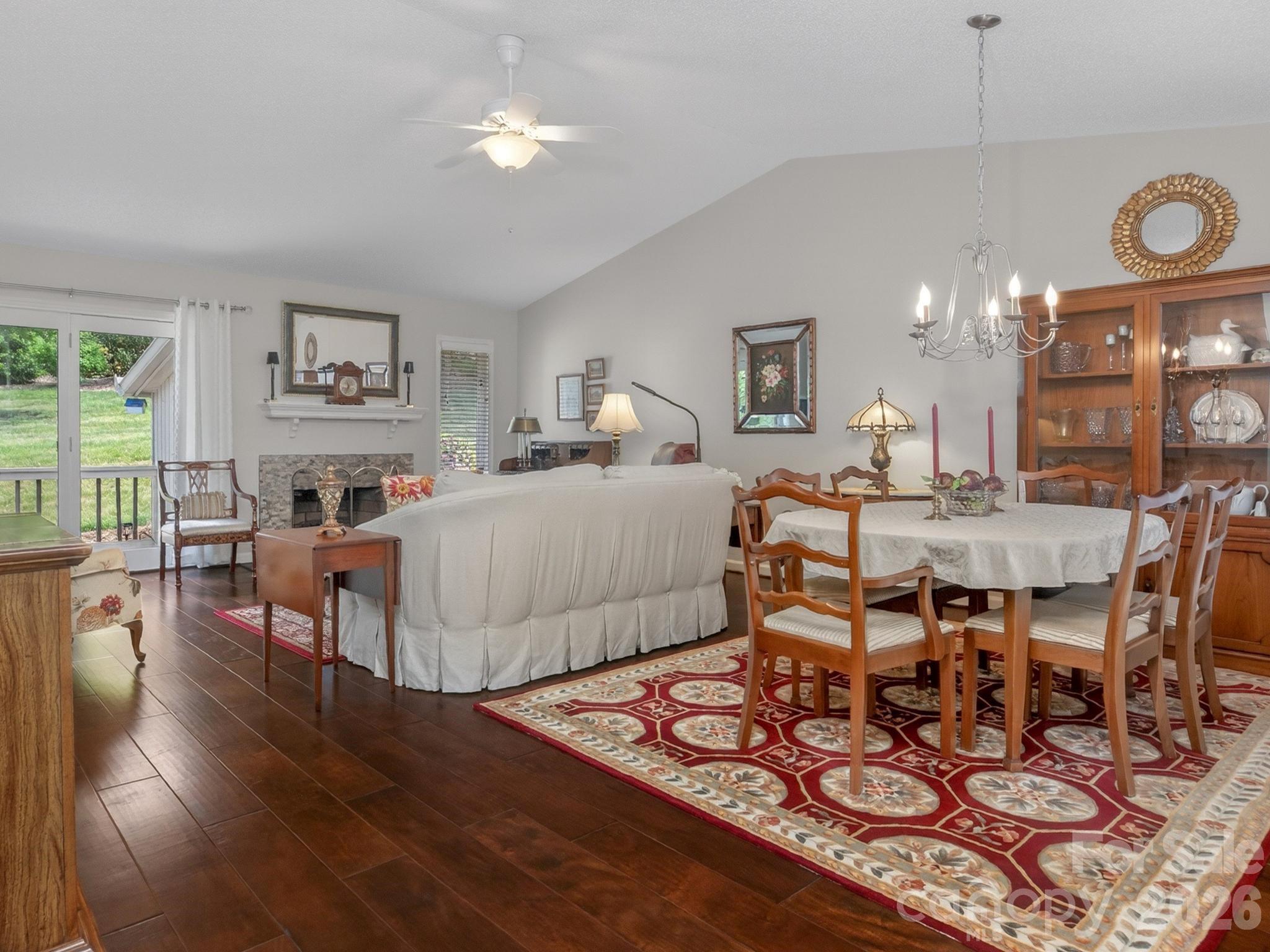 Deerwood - Residential