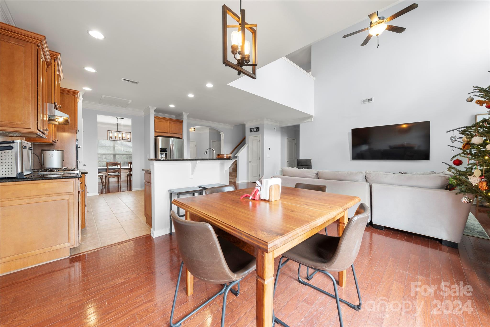 Almond Glen - Residential