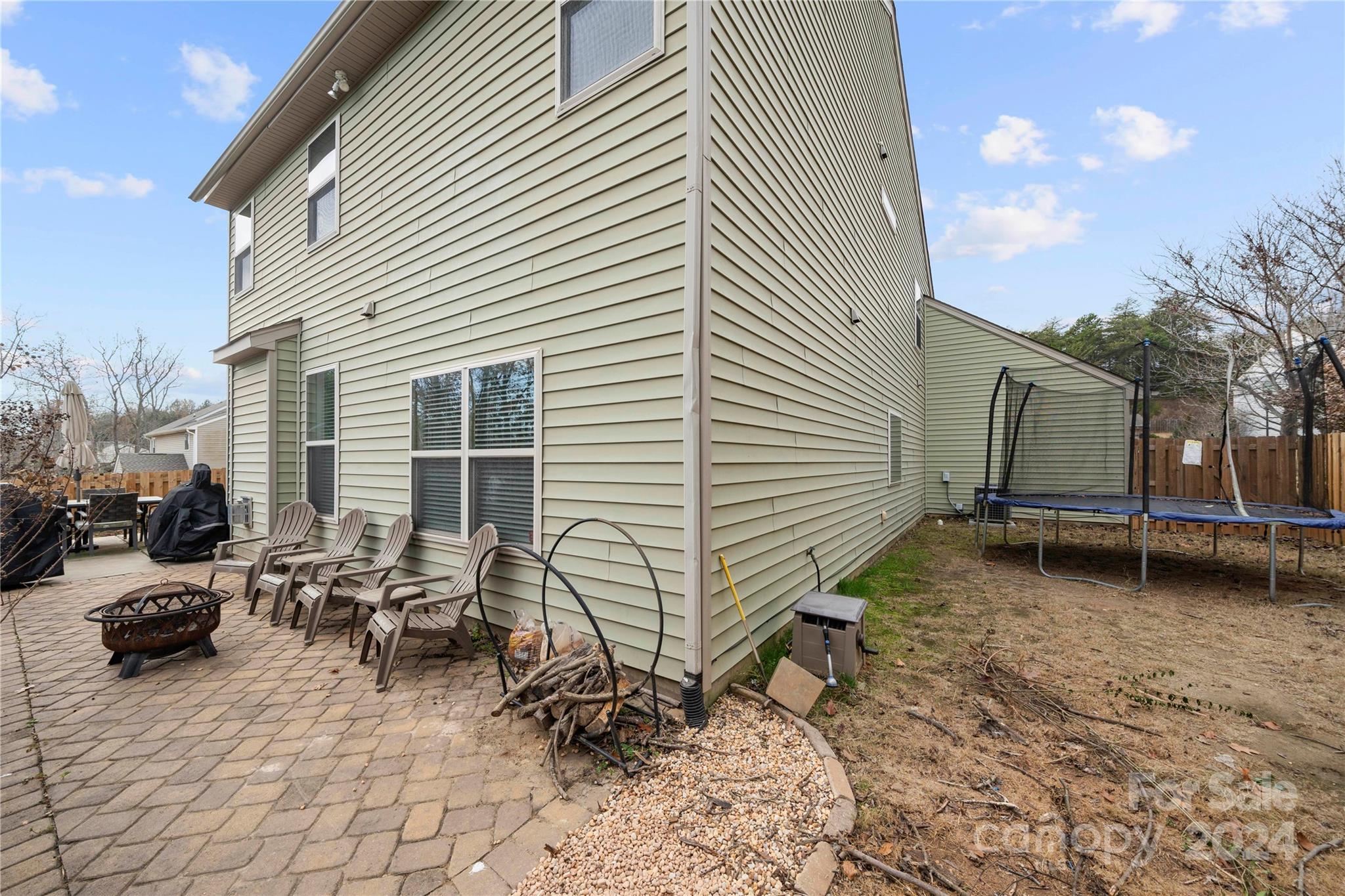 Almond Glen - Residential