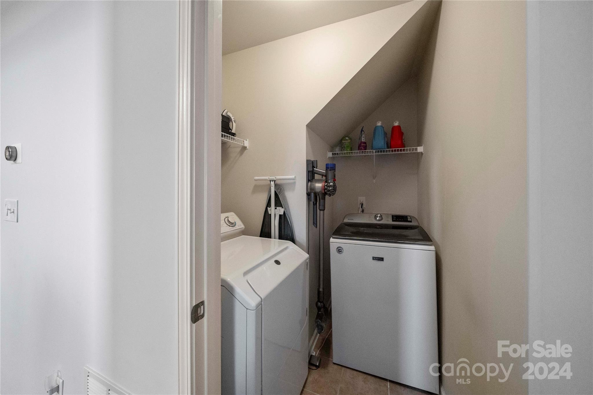 Almond Glen - Residential