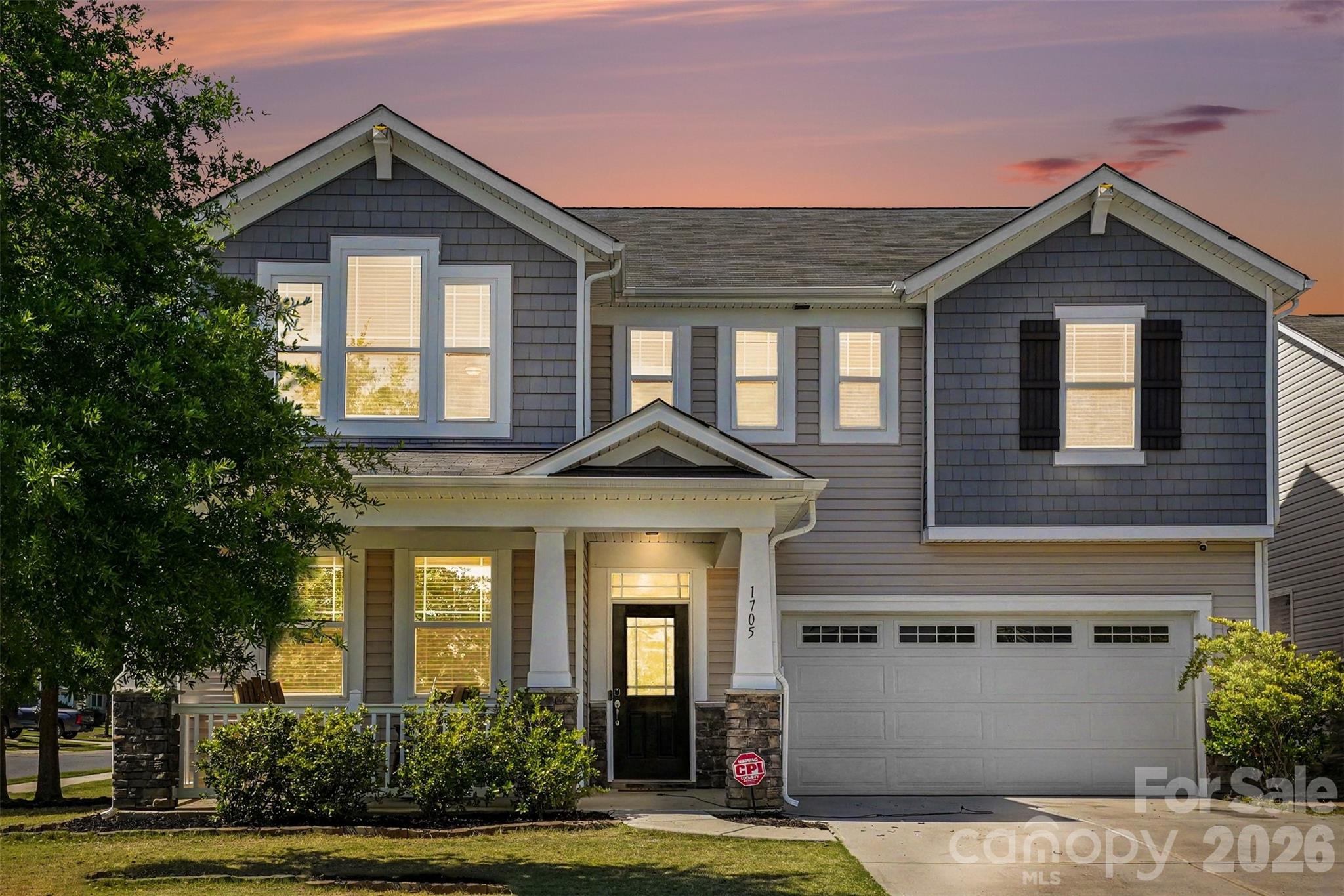 Kings Grove Manor - Residential