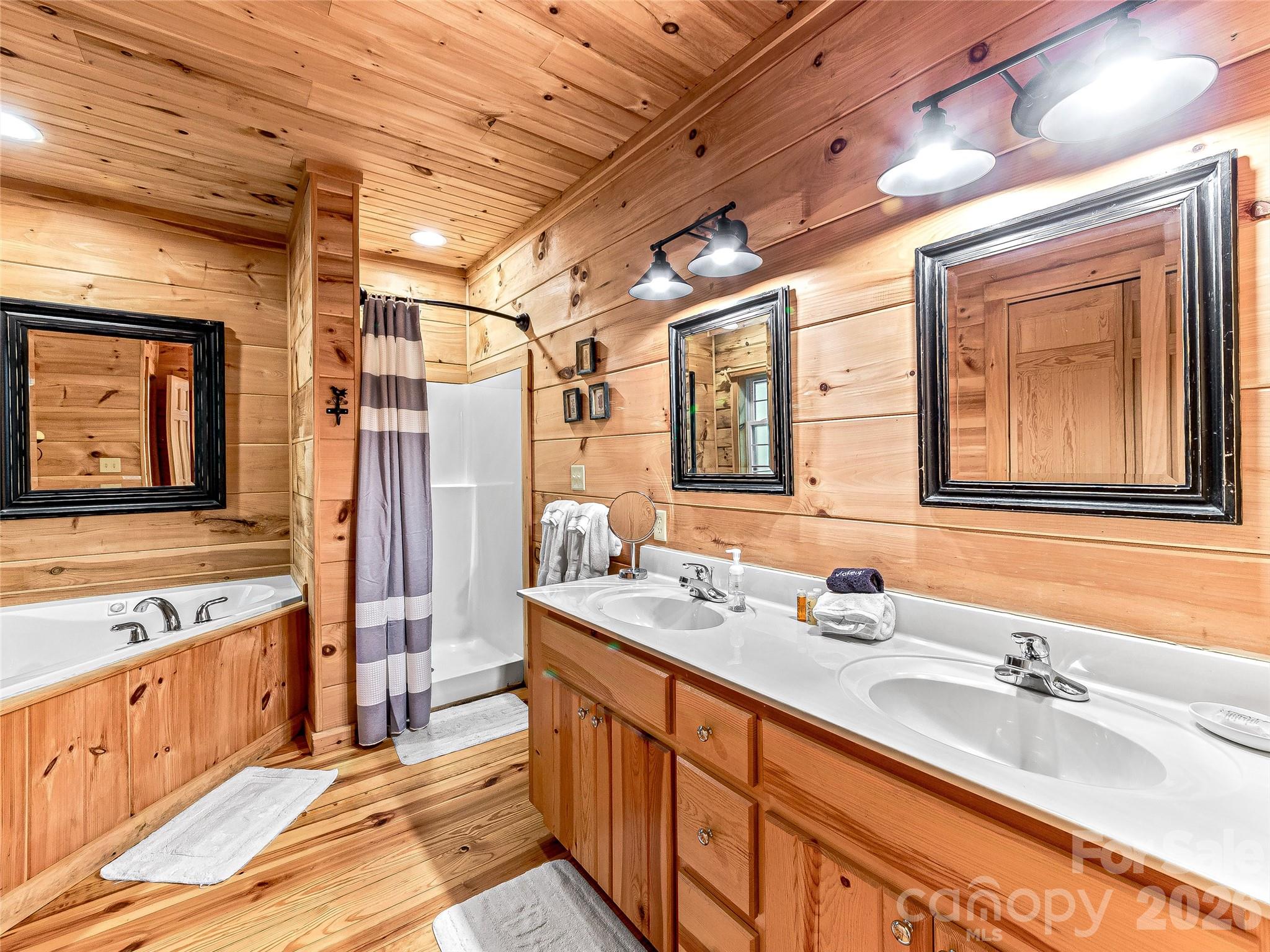 Lake Toxaway Estates - Residential