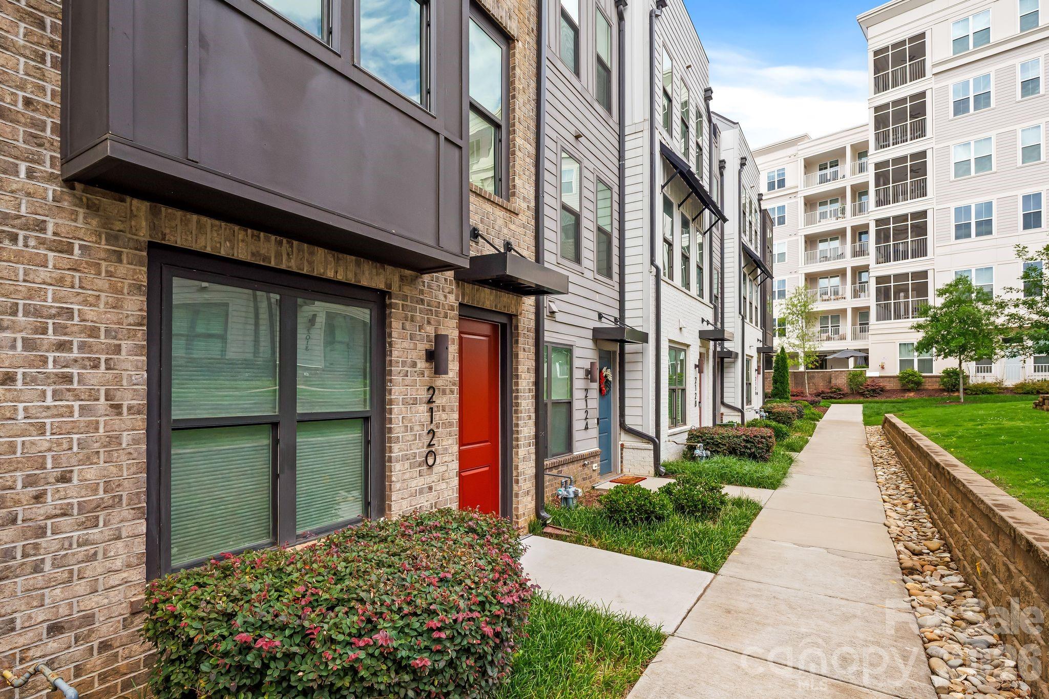 Tremont Station - Residential