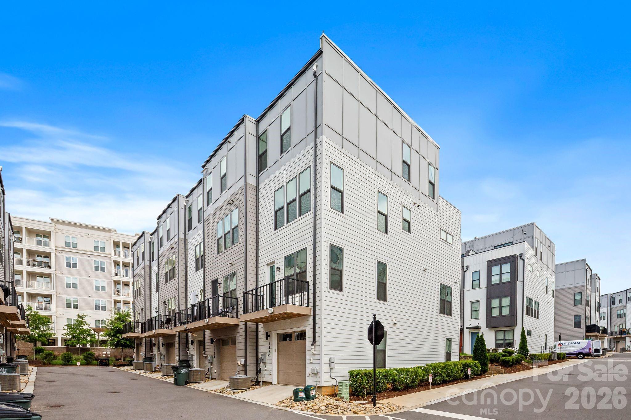 Tremont Station - Residential