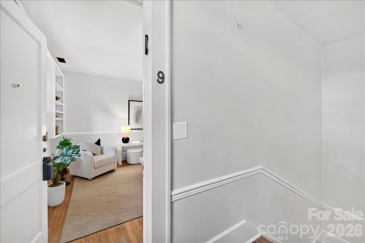 Hawthorne Condominiums - Residential