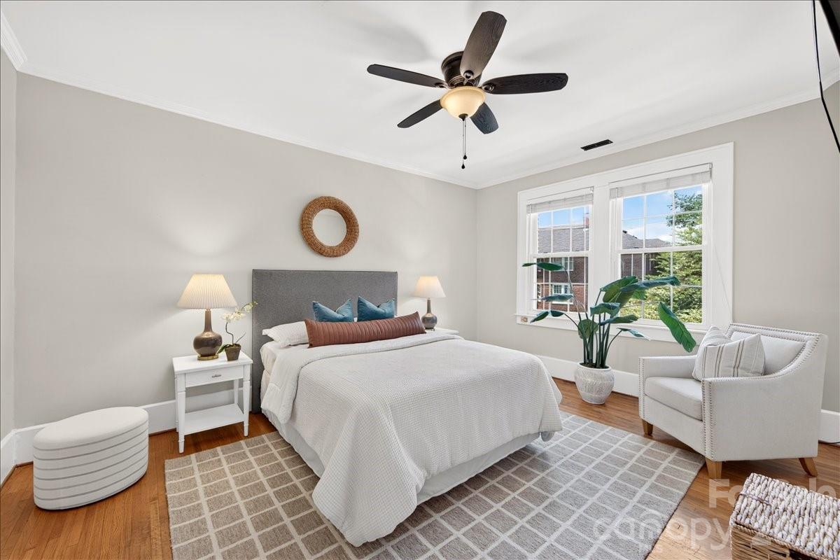 Hawthorne Condominiums - Residential