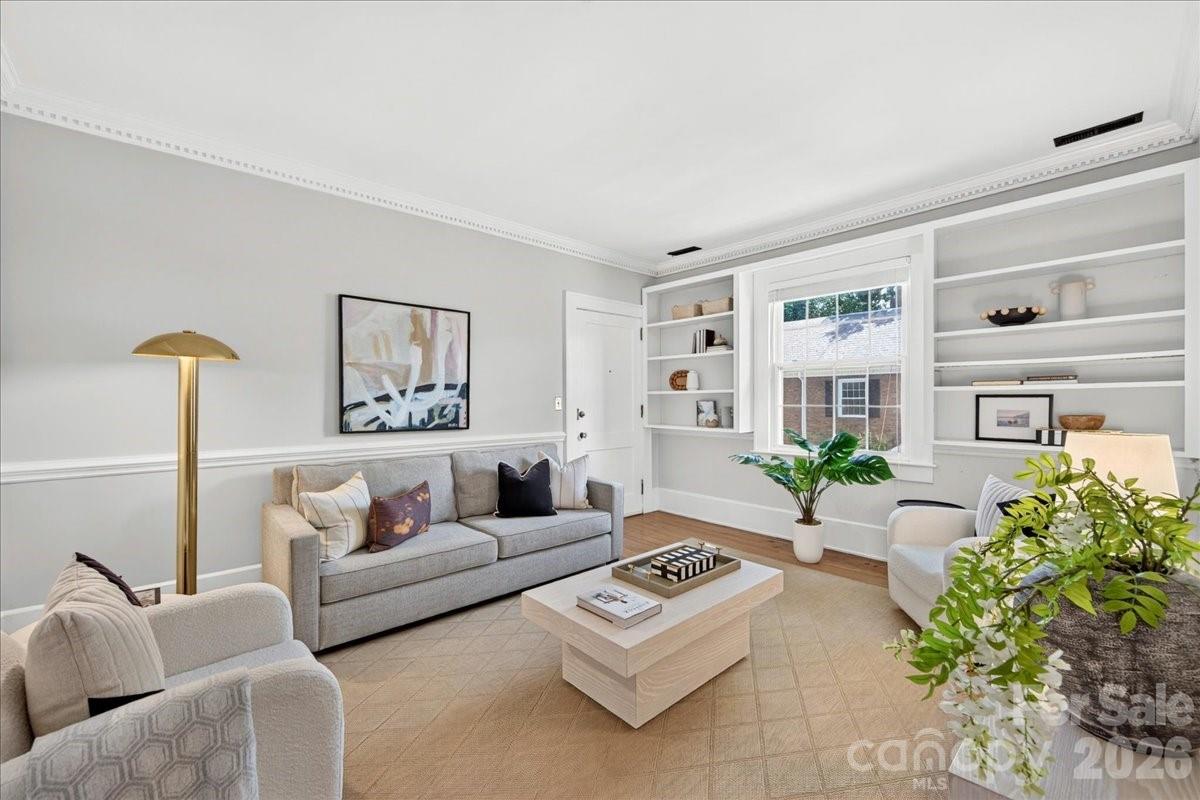 Hawthorne Condominiums - Residential