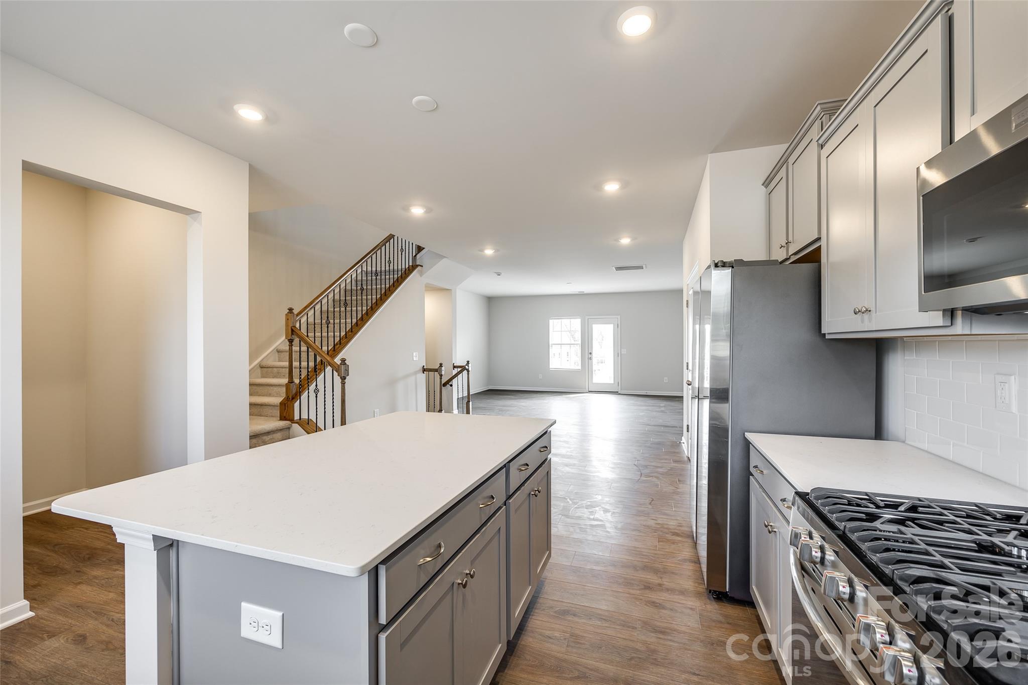 Elizabeth - Residential