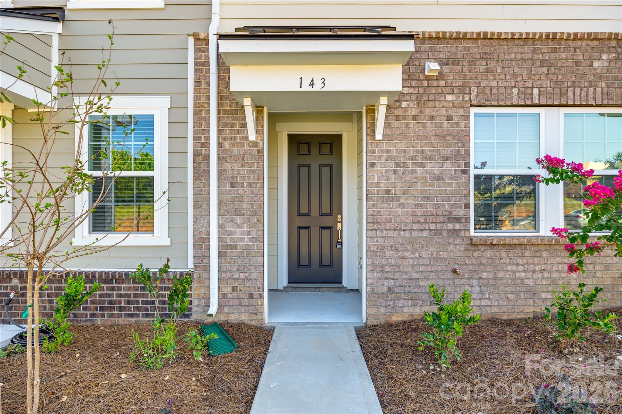 Elizabeth - Residential