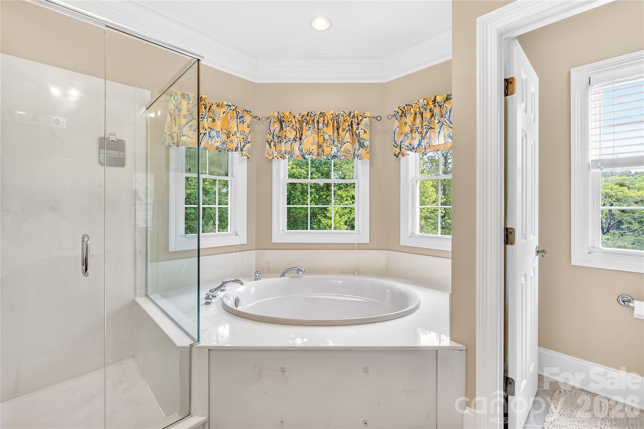Debutary Pointe - Residential