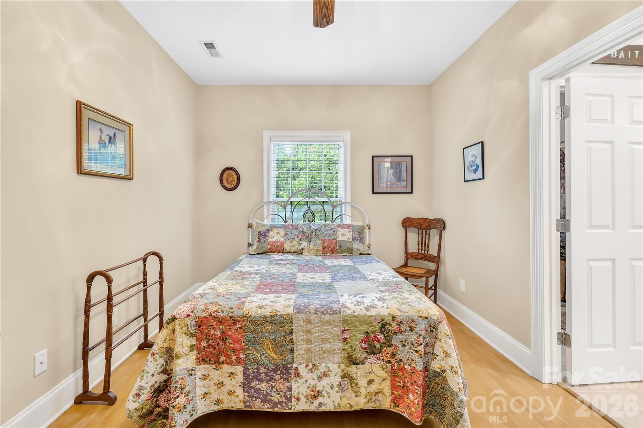 Debutary Pointe - Residential