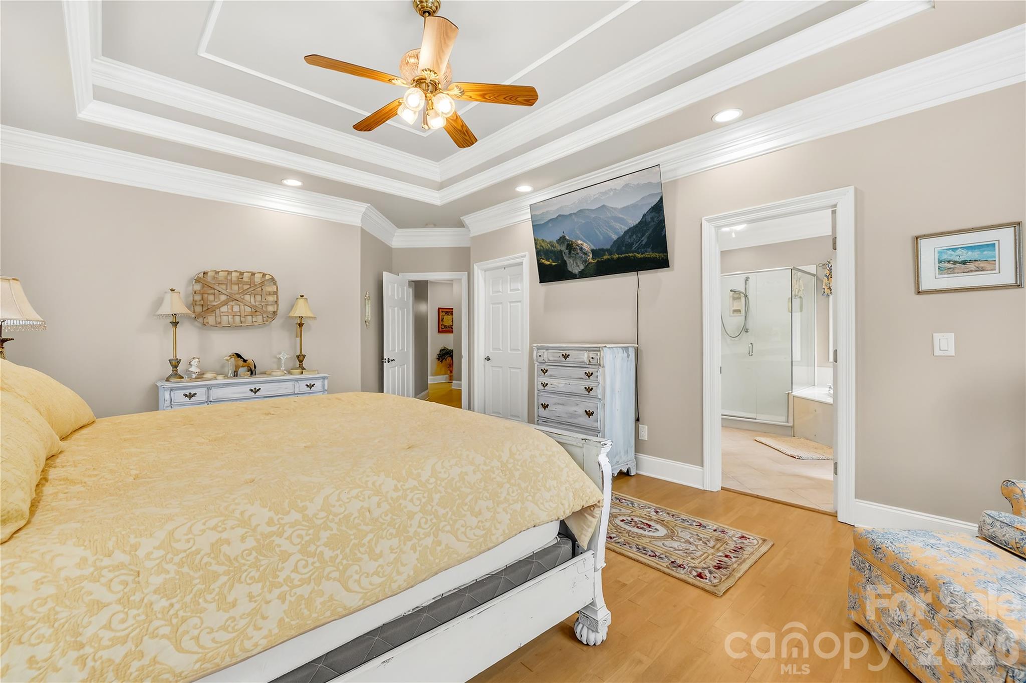 Debutary Pointe - Residential