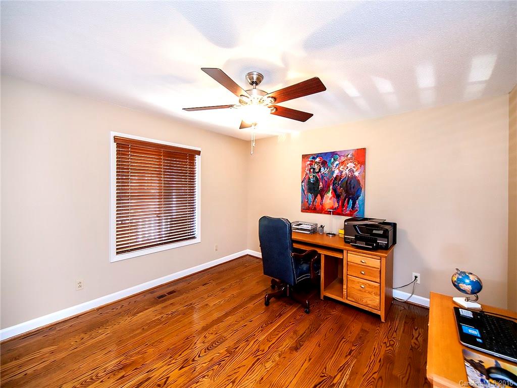 Lauren Chase - Residential