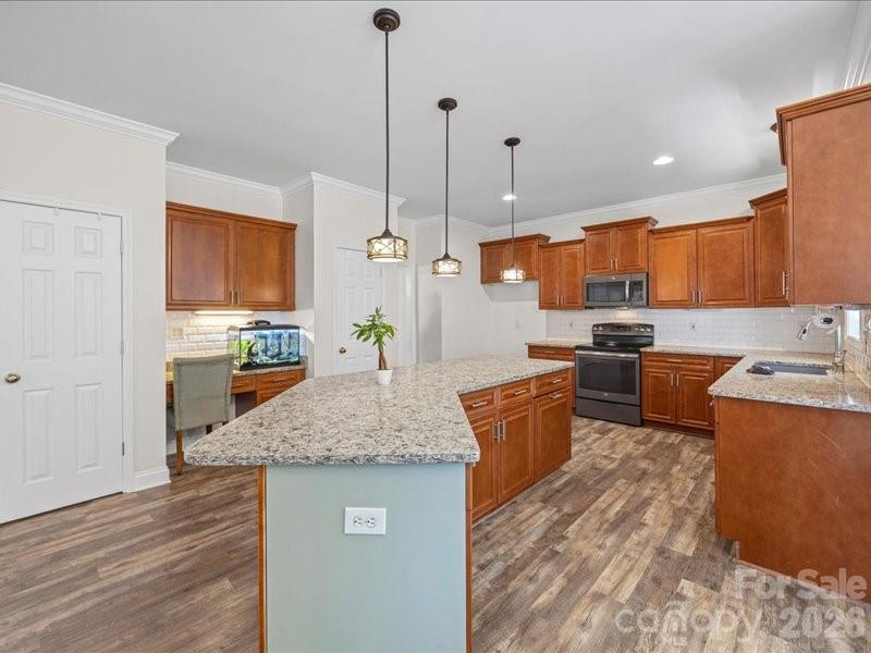 Miller Pond - Residential