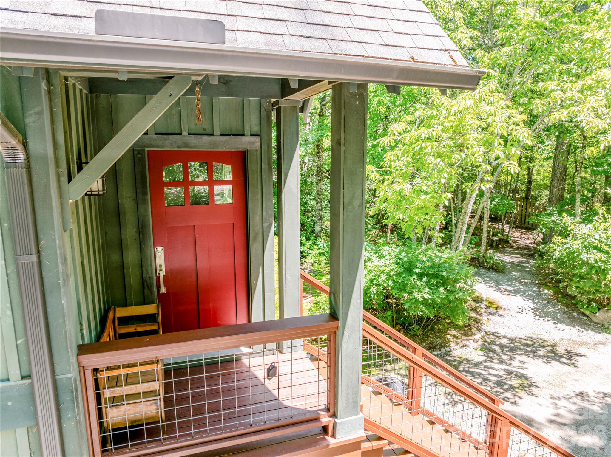 Toms Creek - Residential