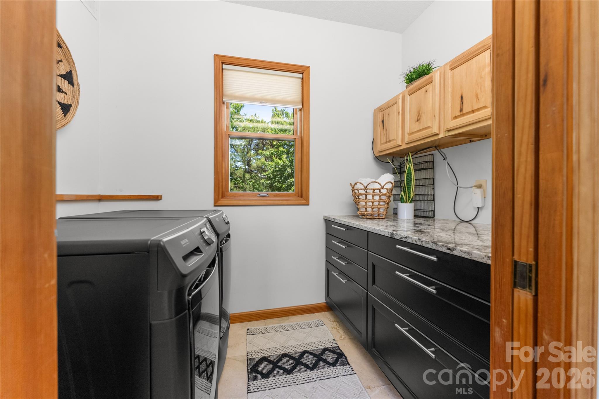 Toms Creek - Residential