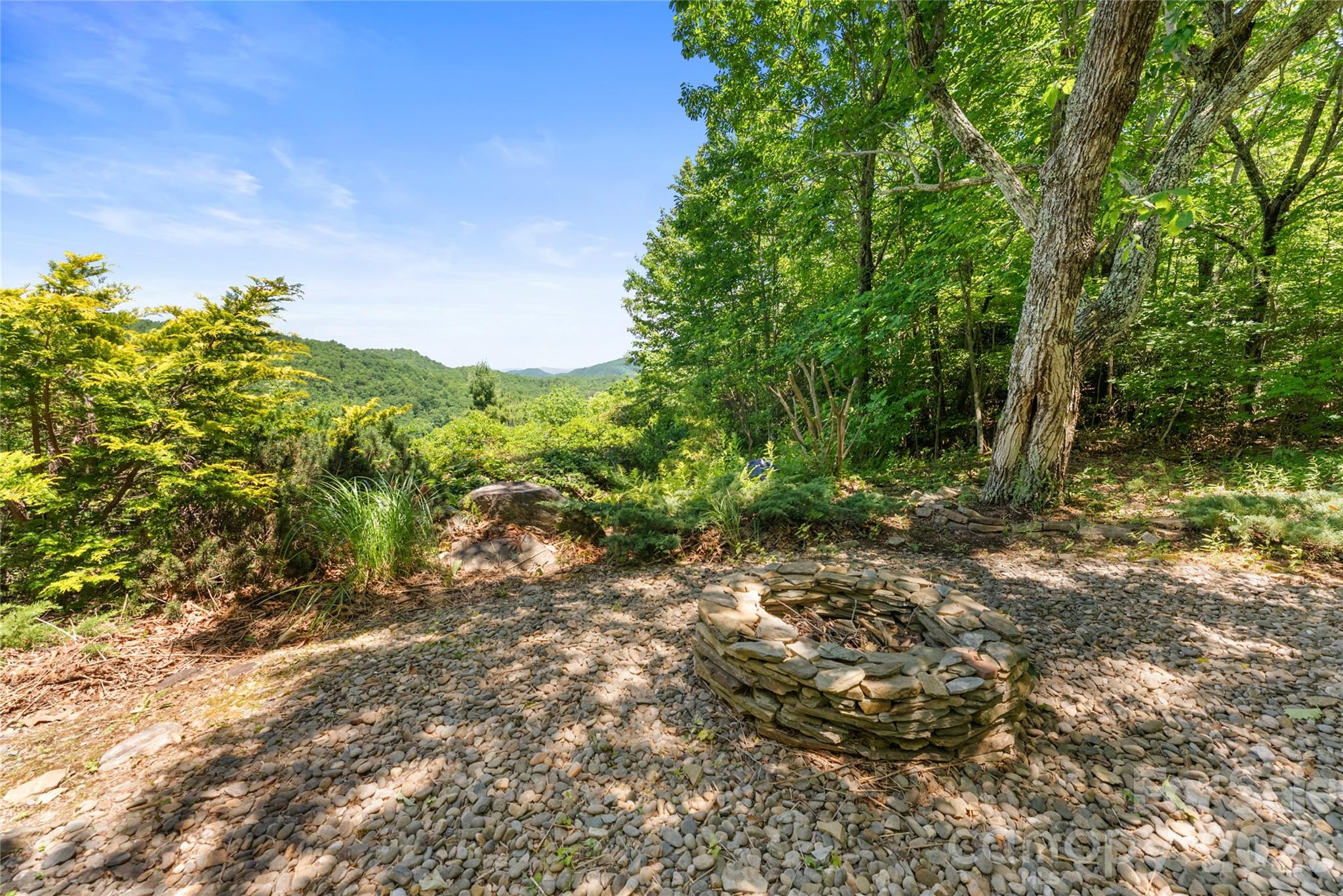 Toms Creek - Residential
