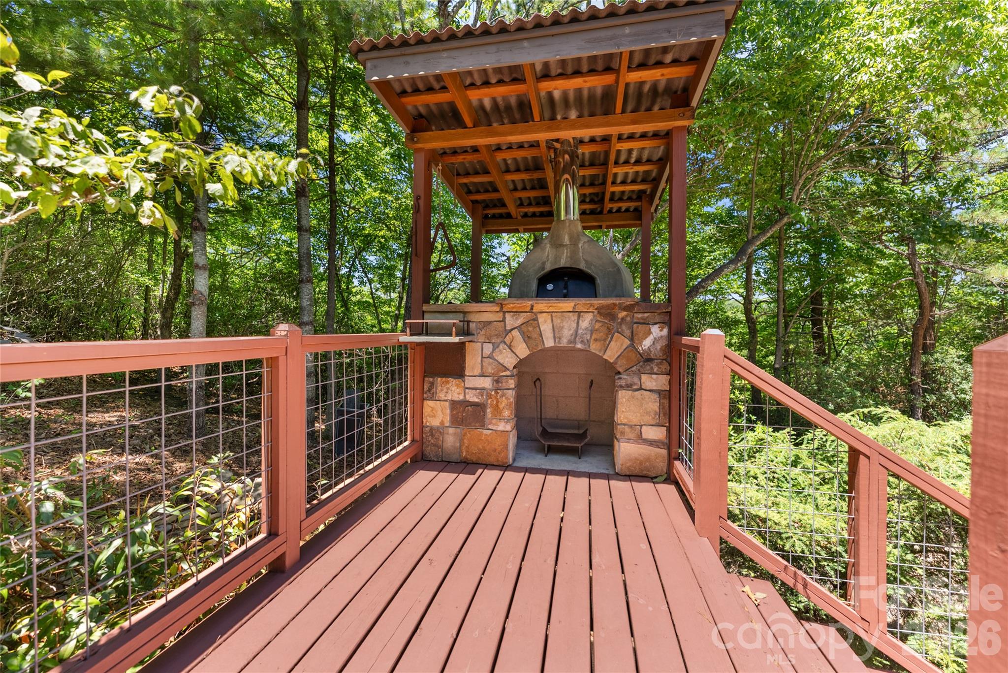 Toms Creek - Residential