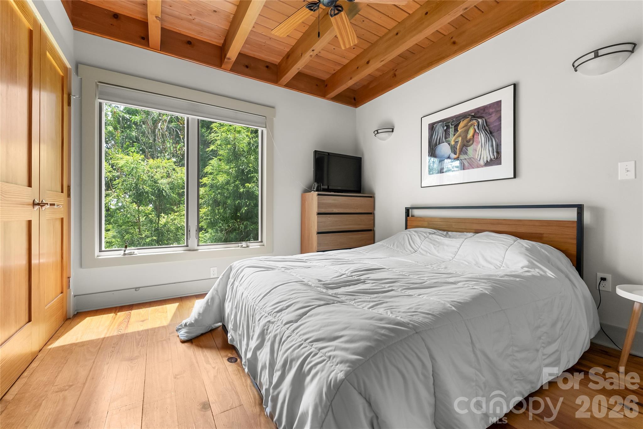 Toms Creek - Residential