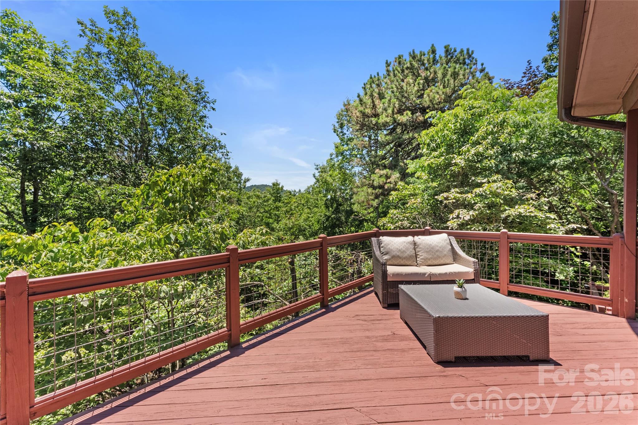 Toms Creek - Residential