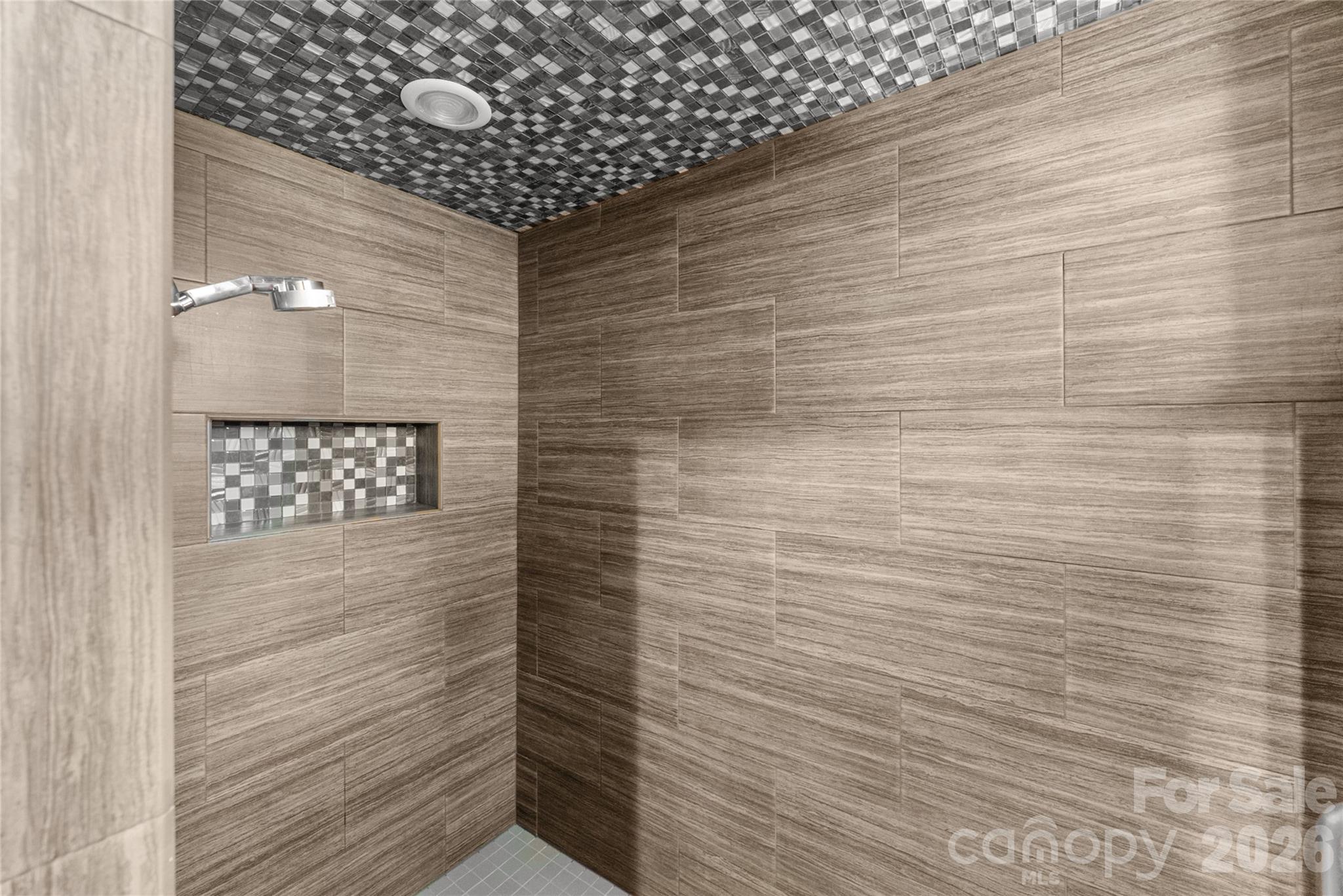 Toms Creek - Residential