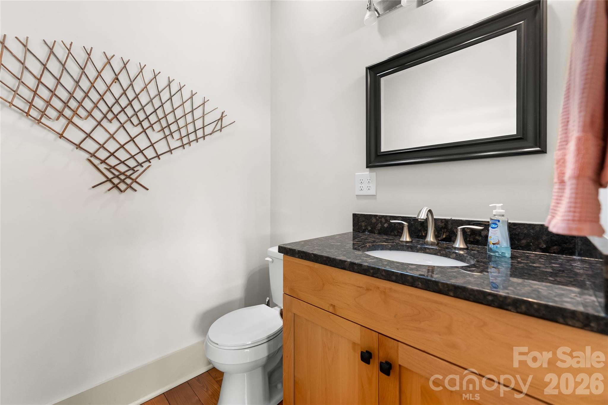 Toms Creek - Residential
