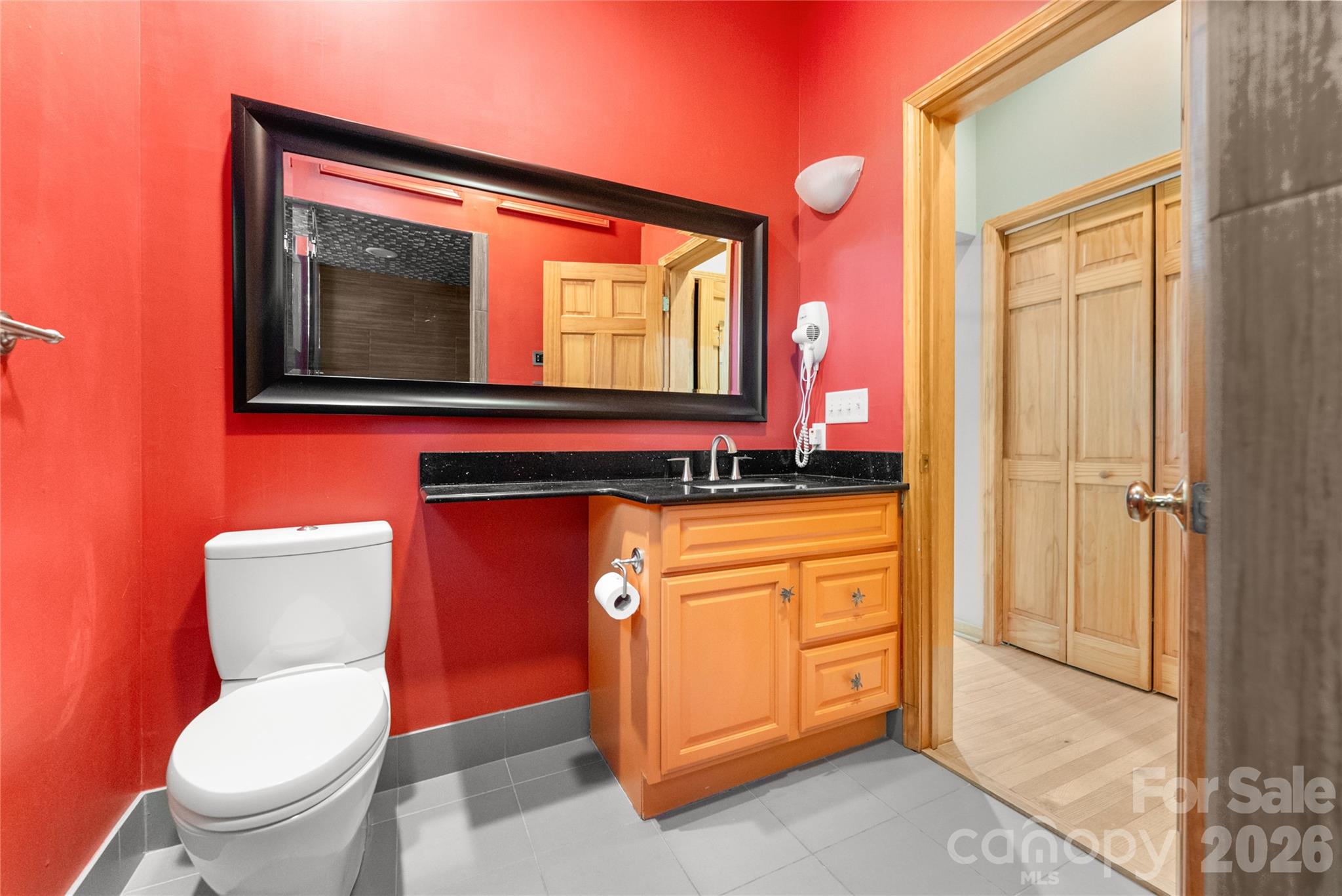 Toms Creek - Residential