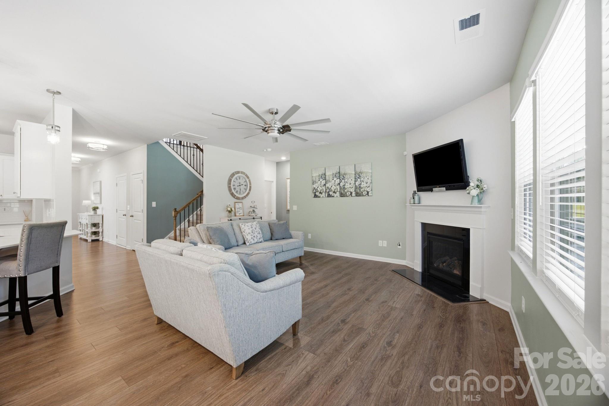 Falls Cove at Lake Norman - Residential