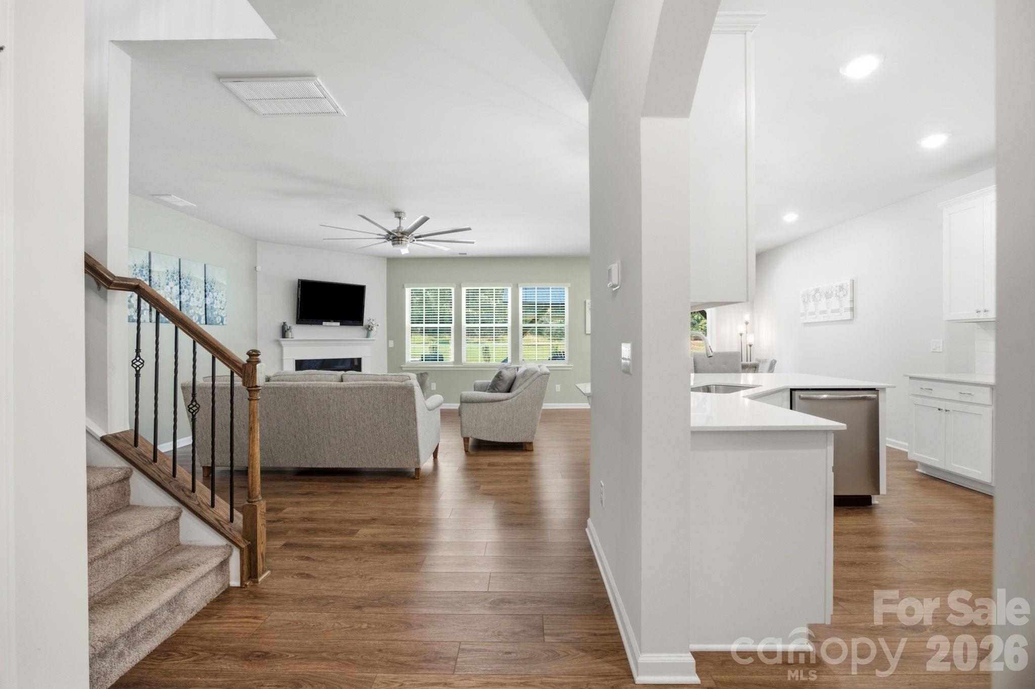Falls Cove at Lake Norman - Residential