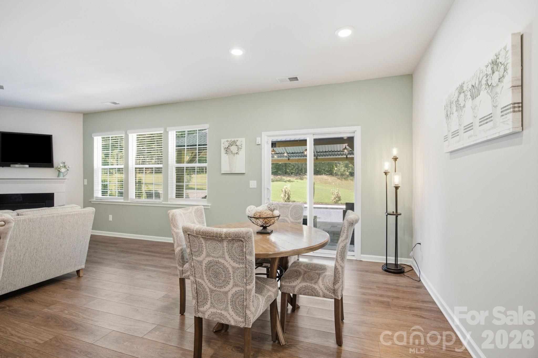 Falls Cove at Lake Norman - Residential