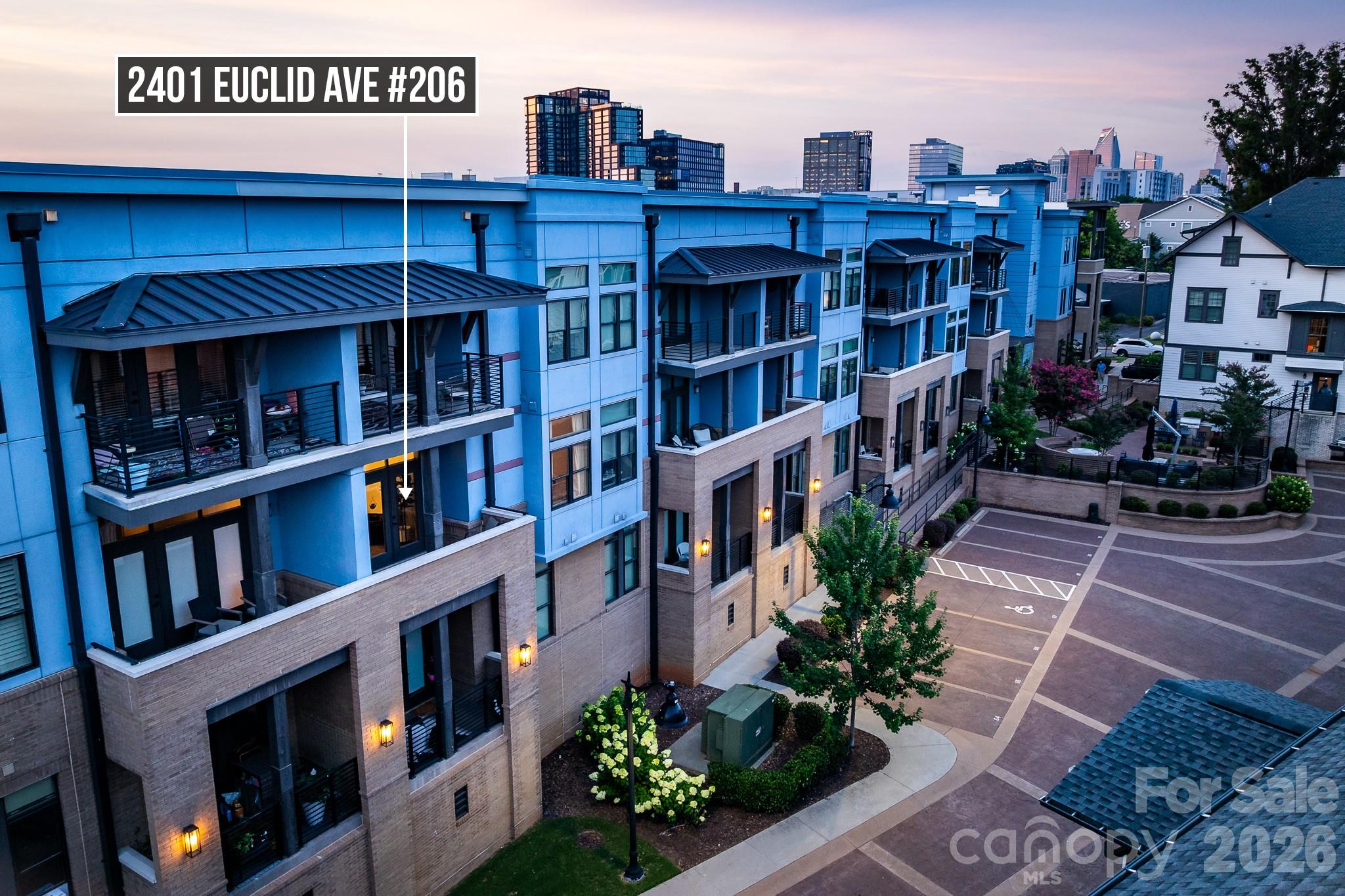 Indulge in an elevated urban lifestyle with this pristine, single-bedroom residence, perfectly positioned in the heart of coveted SouthEnd. This striking 2020 condominium delivers a flawless blend of style and substance, greeted by pristine hardwood floors and an abundance of natural light. An open-concept floor plan opens into a culinary space anchored by striking quartz surfaces and premium stainless steel appliances. The primary suite serves as a private, serene retreat, complete with a generous walk-in closet and a beautifully appointed, spa-inspired ensuite shower. Designed for seamless living, the residence includes a guest powder room, elevator access, a state-of-the-art fitness center, and a premier assigned space in the gated parking garage. Enjoy unparalleled connectivity located just moments from the New Bern light rail station, plus the very best of Charlotte’s dining, retail, Charlotte Rail Trail and Uptown right at your doorstep.