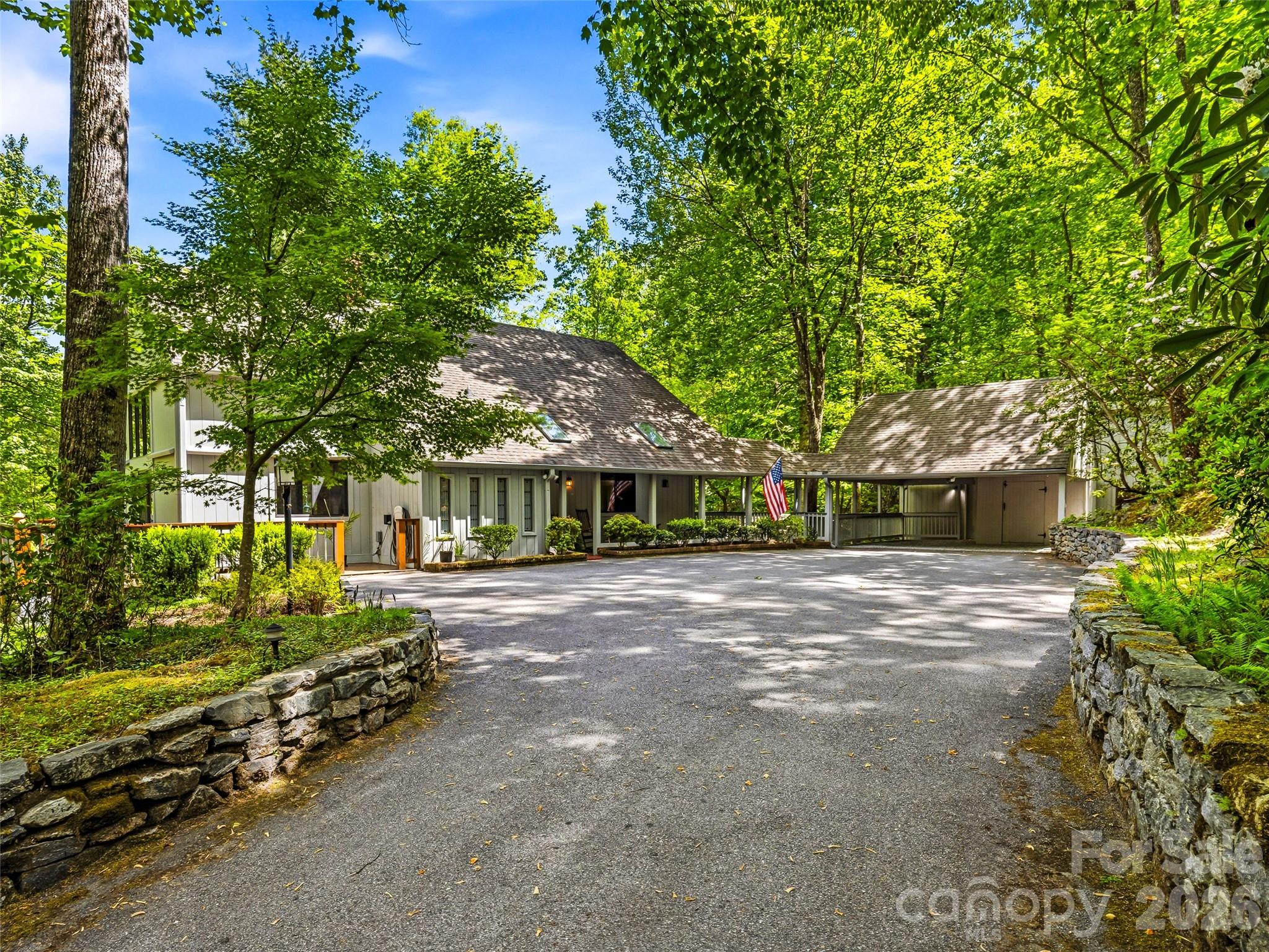 Glen Cannon - Residential
