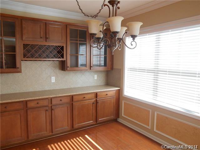 Lake Shore On Lake Wylie - Residential Lease